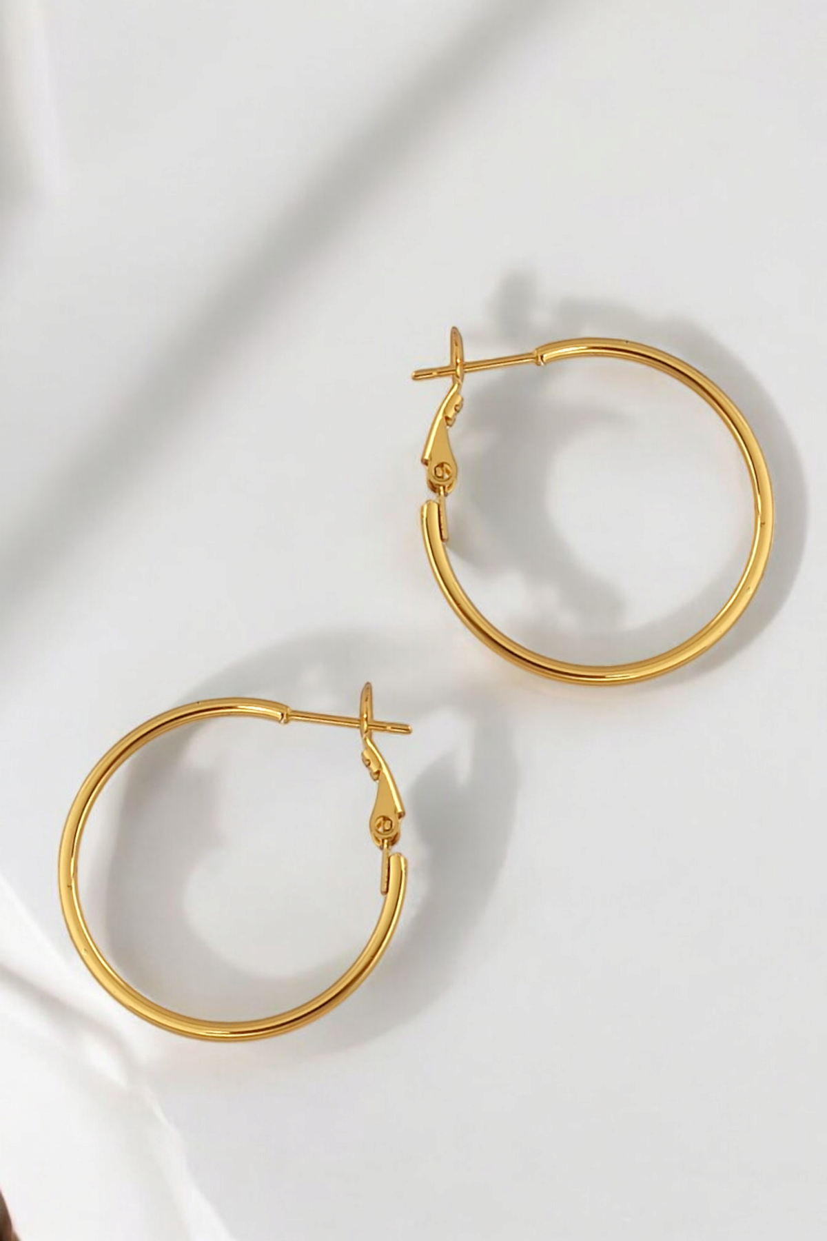 Çelik Renk Atmaz Halka Küpe (20mm)