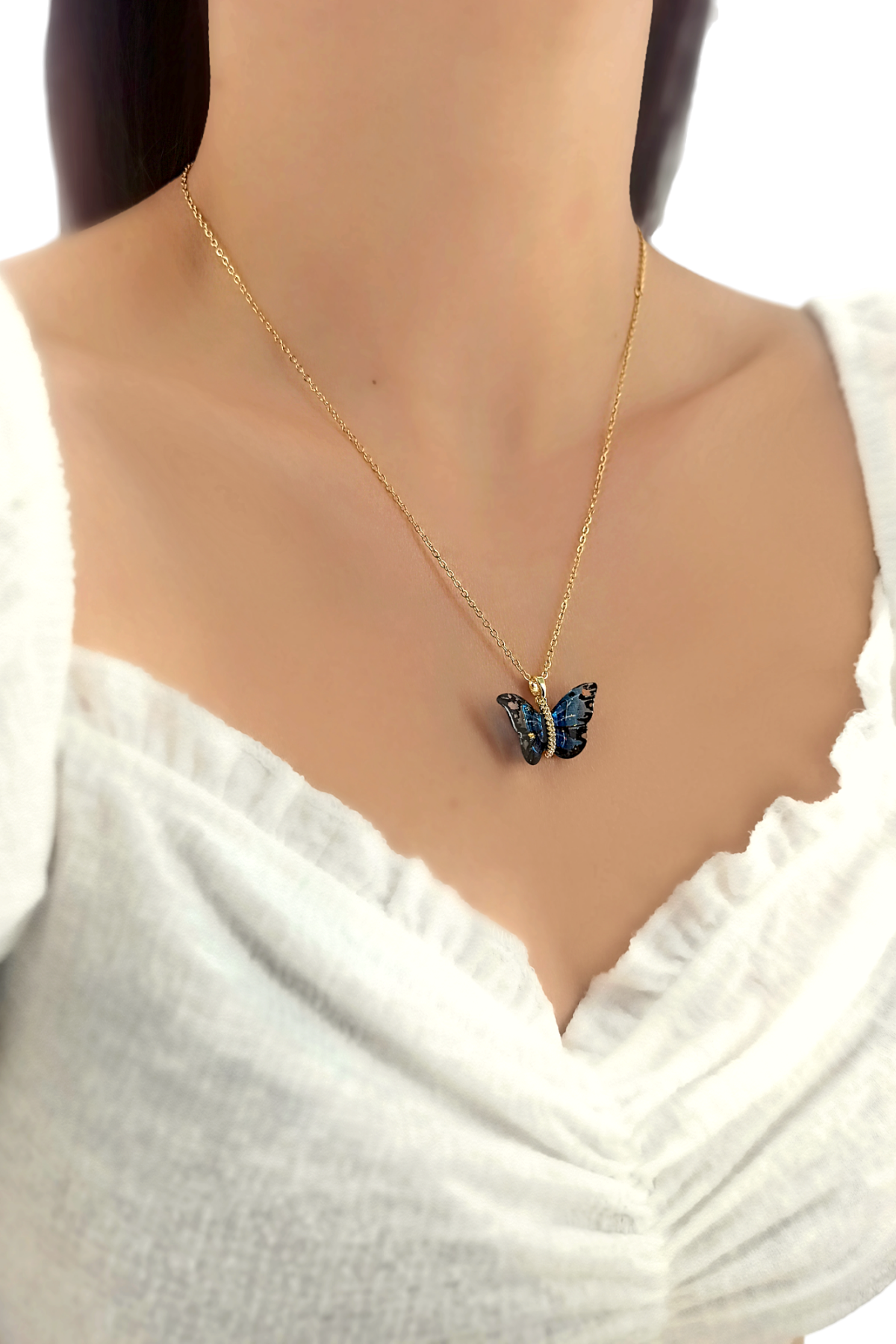 Çelik Renkli Simli Kelebek Kolye