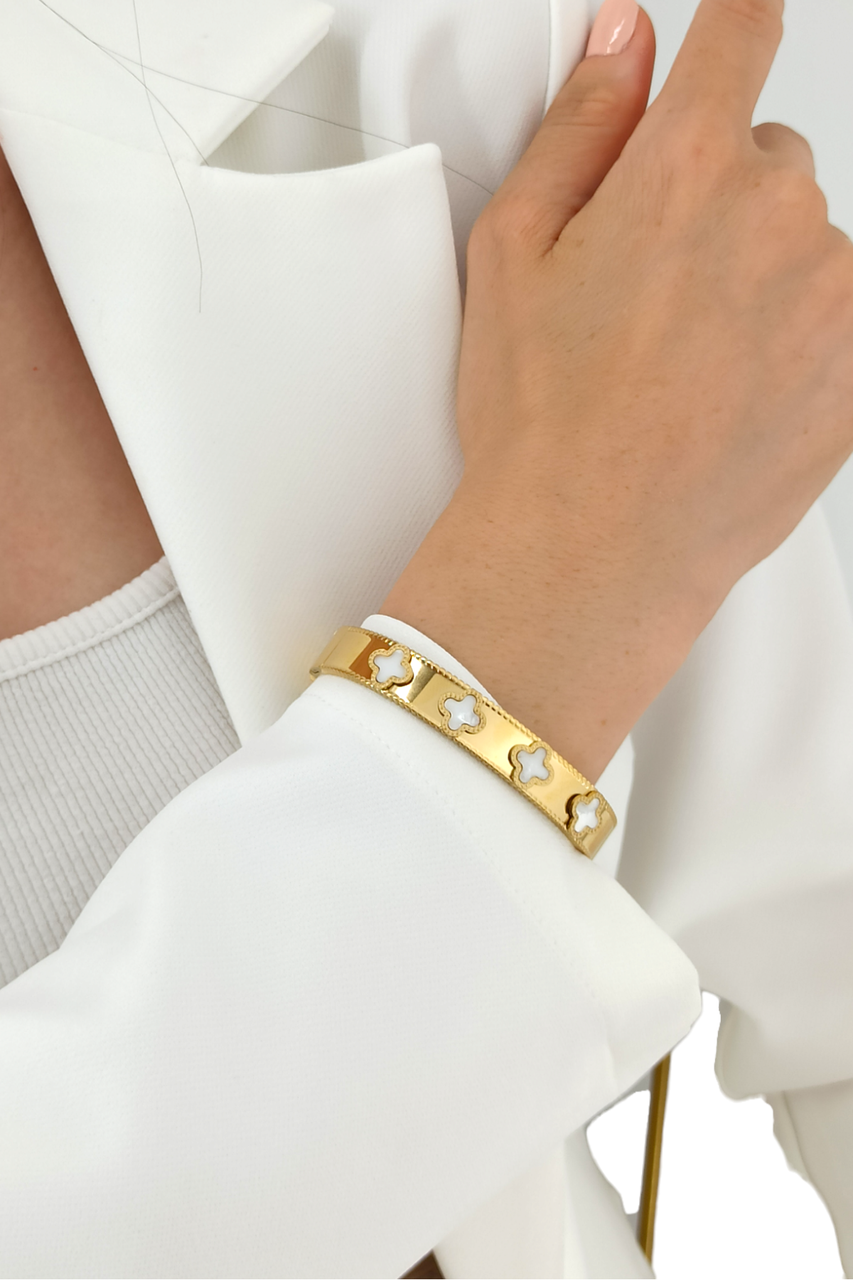 Çelik Sedef Yonca Kelepçe Bileklik