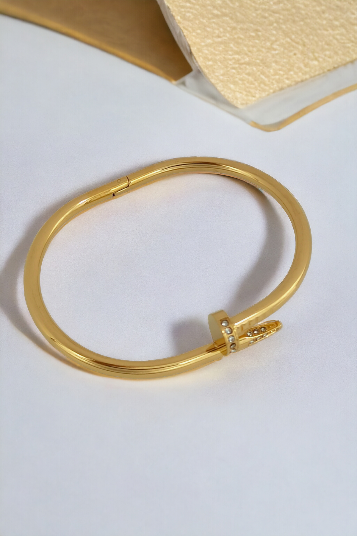 Çelik Taşlı Çivi Kelepçe Bileklik TrBilek70229