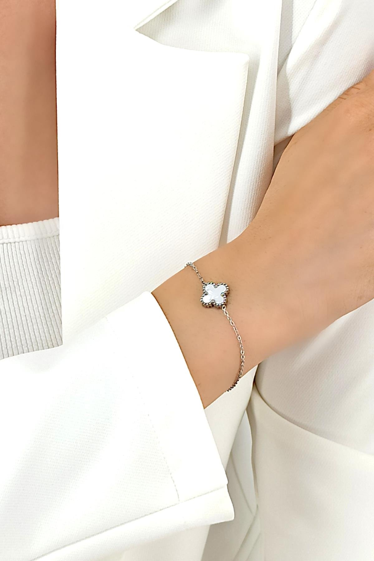 Çelik Tek Yonca Sedef Bileklik Van Cleef Model