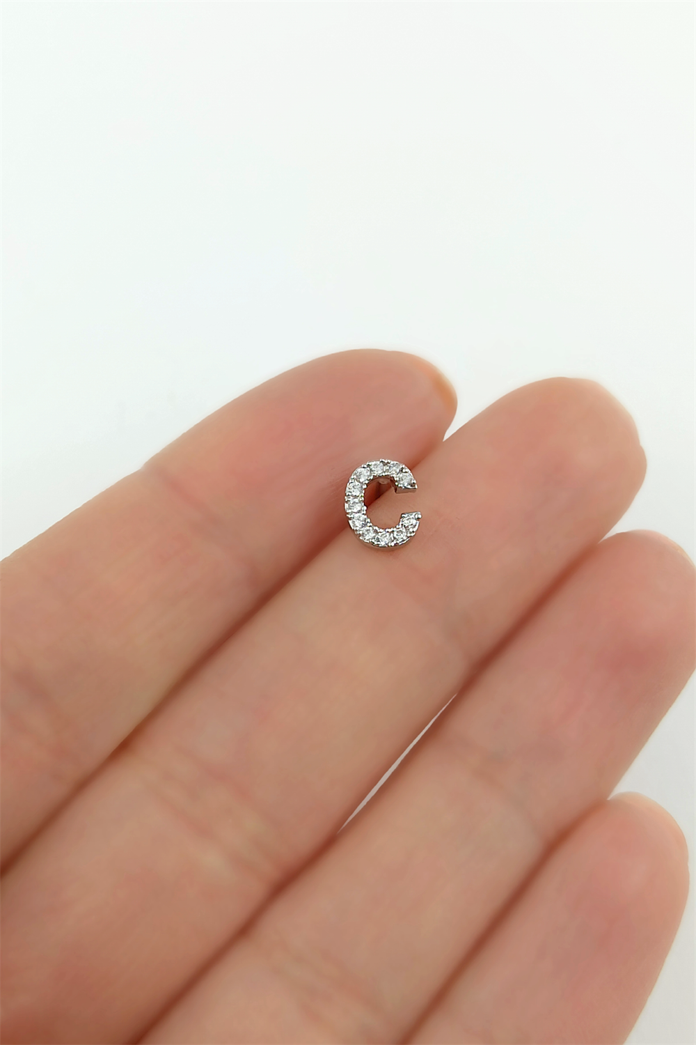 Gümüş Renk Harf Piercing - C HarfPiercing