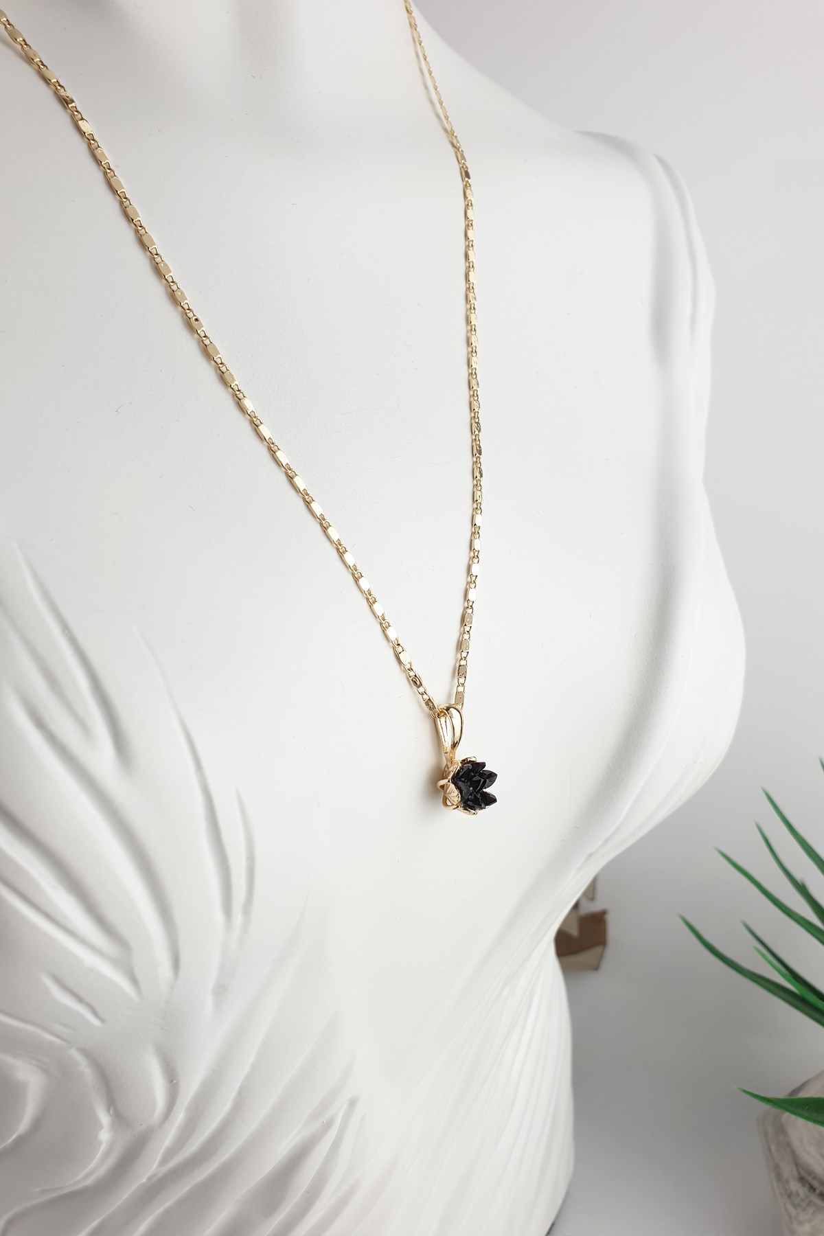 Lotus Çiçeği Kolye B350