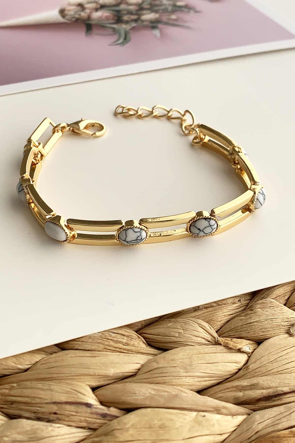 Oval Taşlı Geçmeli Zincir Bileklik TrBilek7584 B33503