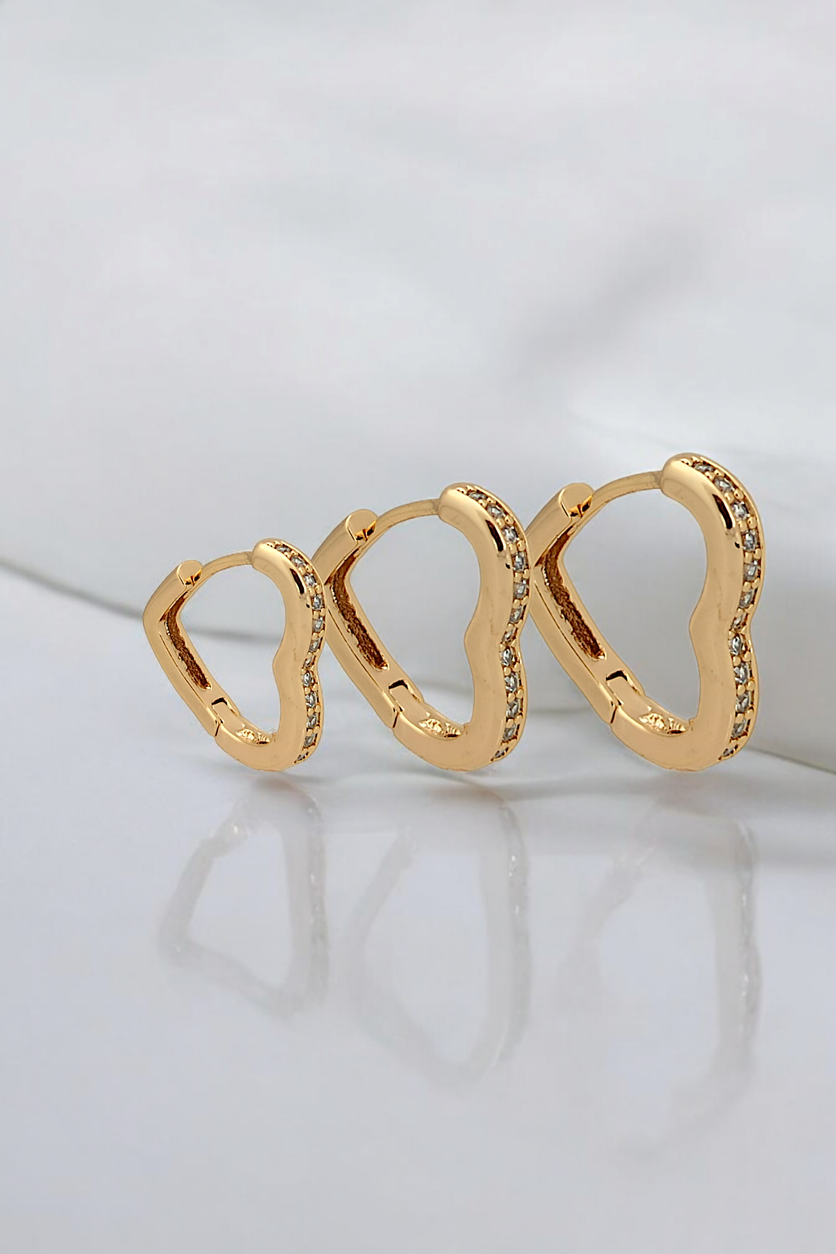 Premium 3'lü Taşlı Kalp Küpe Kombin