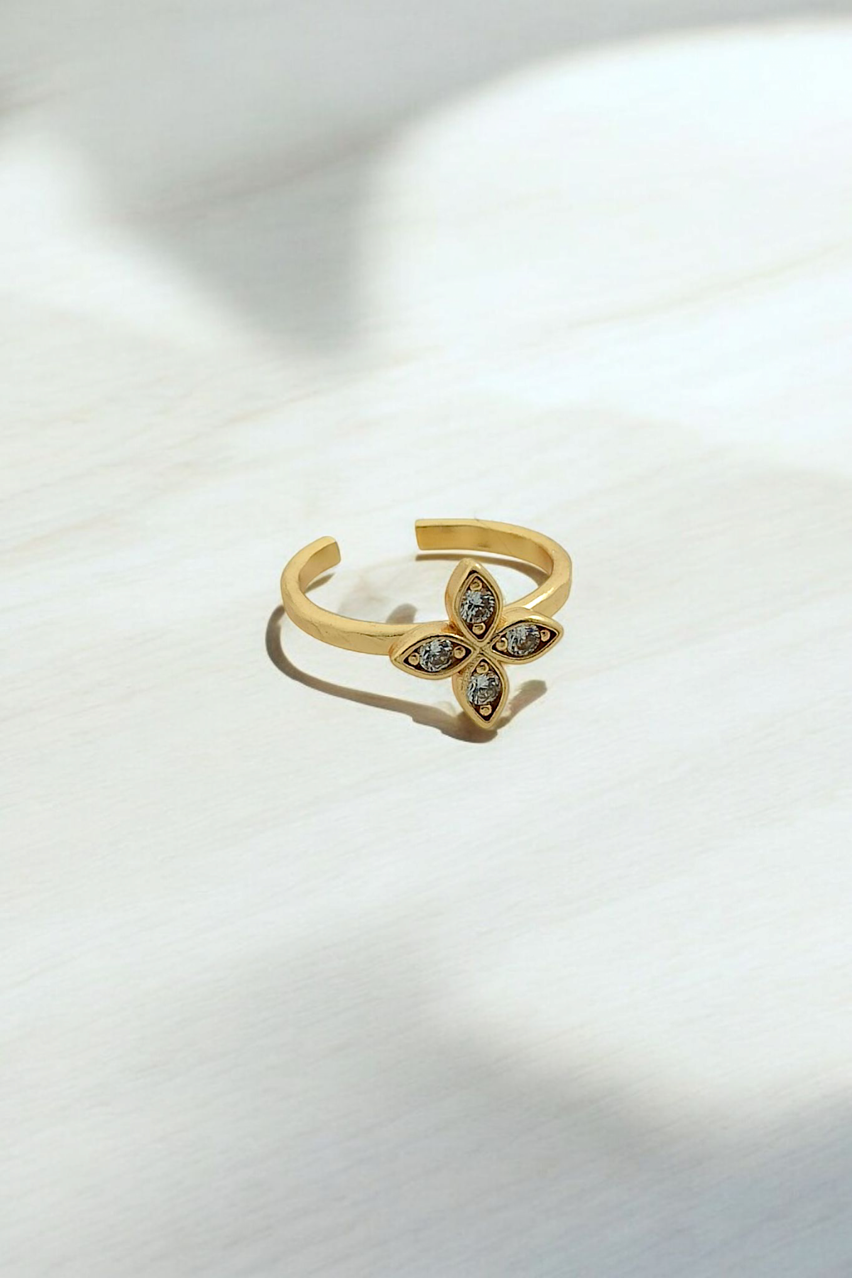 Premium Ayarlanabilir Renkli Taşlı Yonca Yüzük 1456