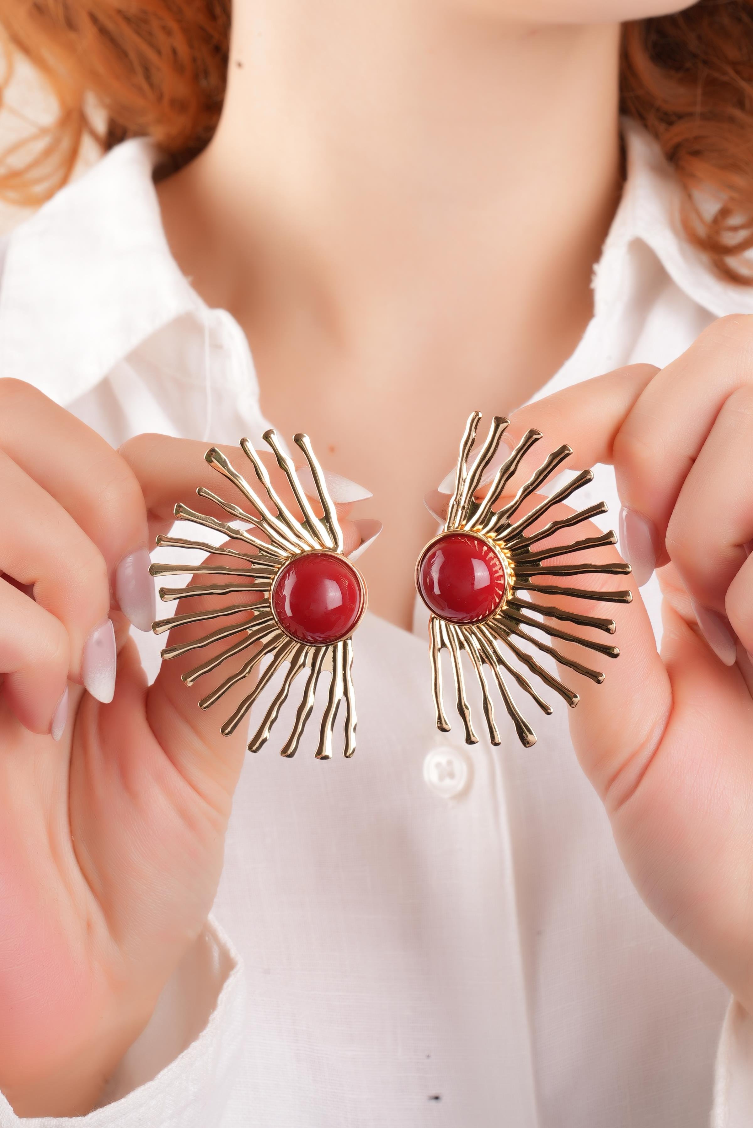 Premium İncili Plaka Güneş Küpe 35589