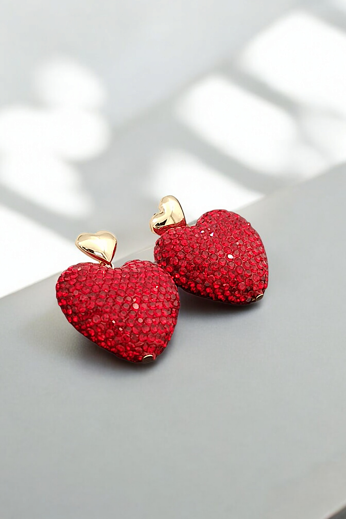 Premium Kalp Küpe Full Taşlı Plaka Bombeli Kalp Küpe