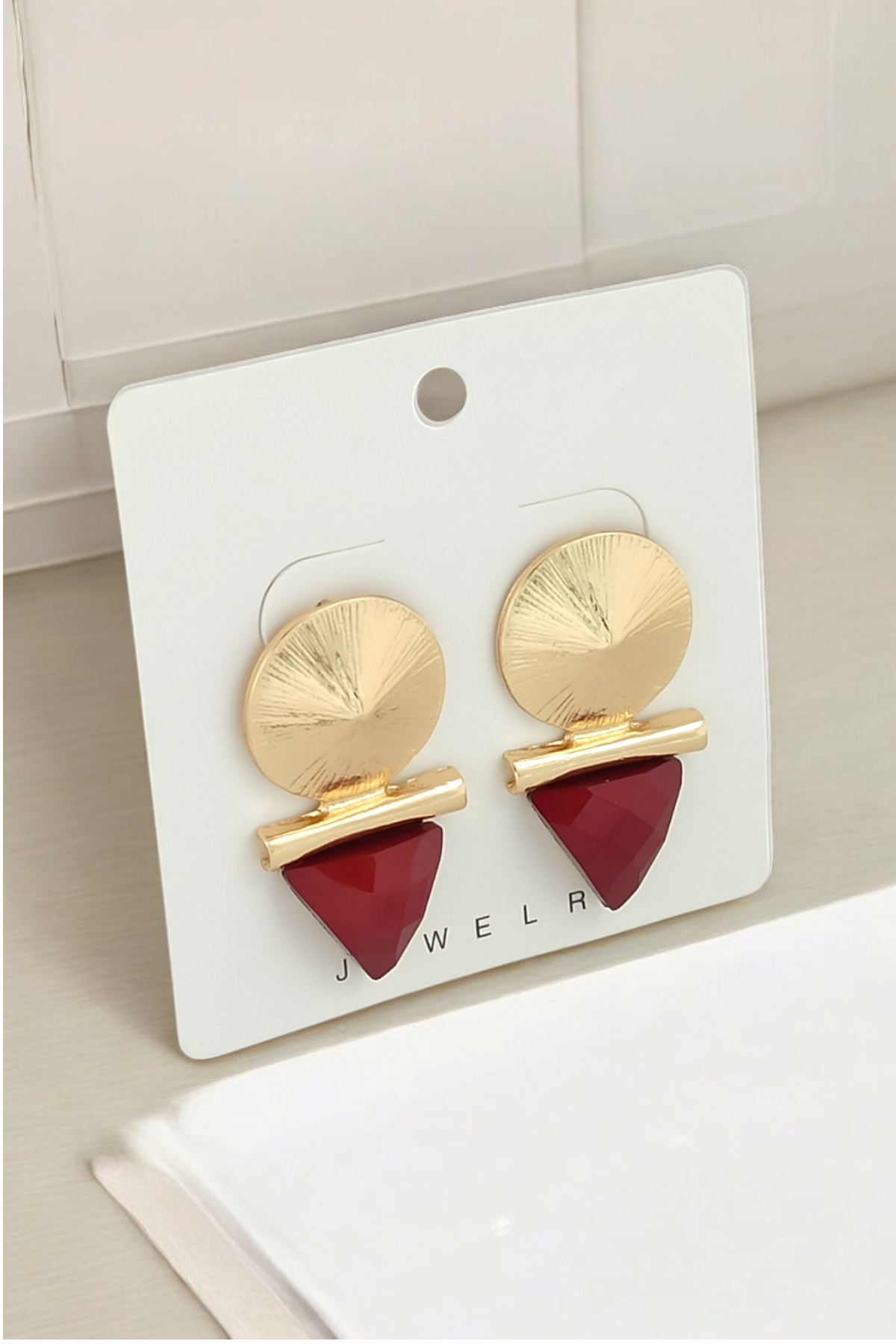 Premium Plaka Üçgen Tasarım Küpe