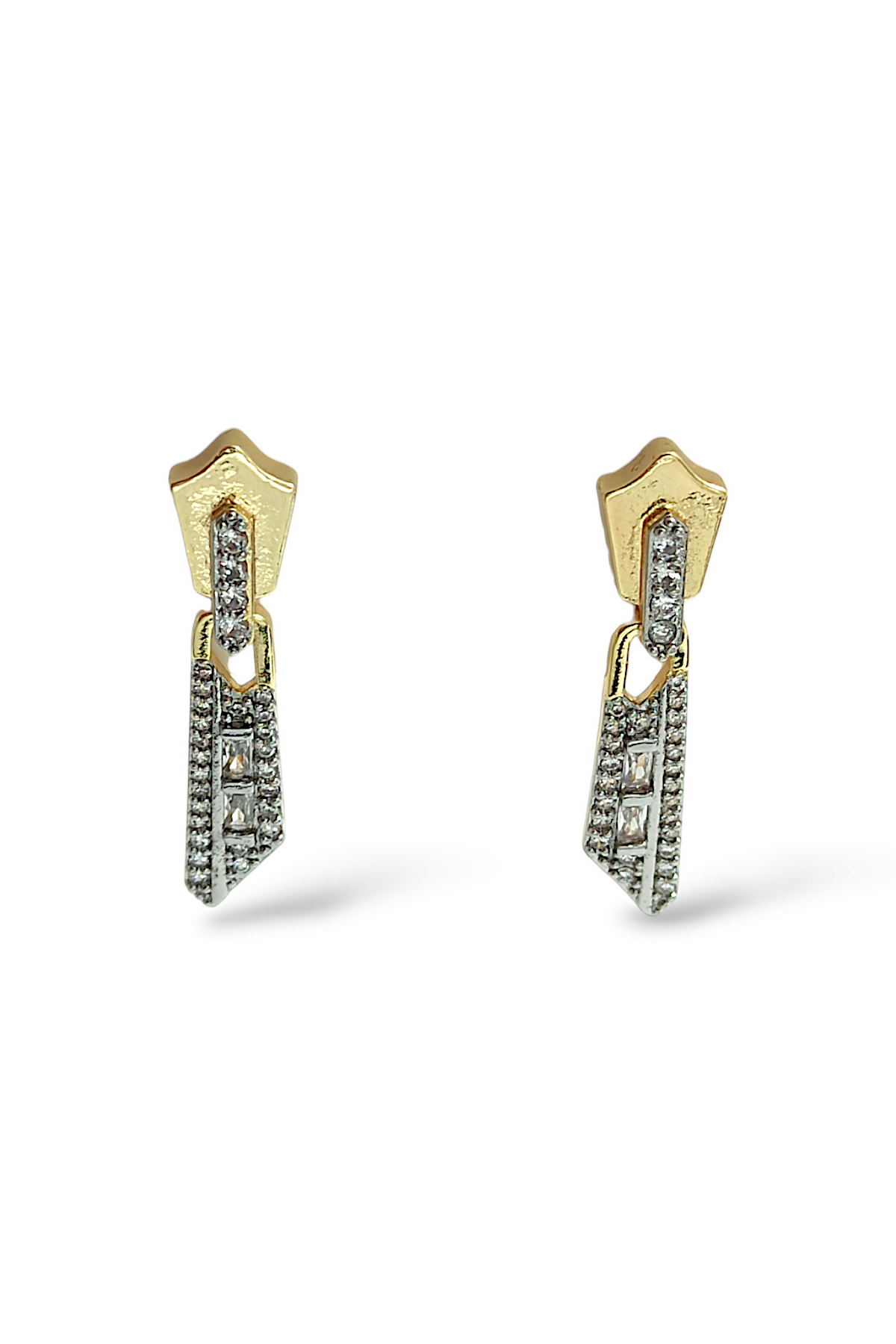 Premium Plaka Zirkon Taşlı Sallantılı Küpe 35652