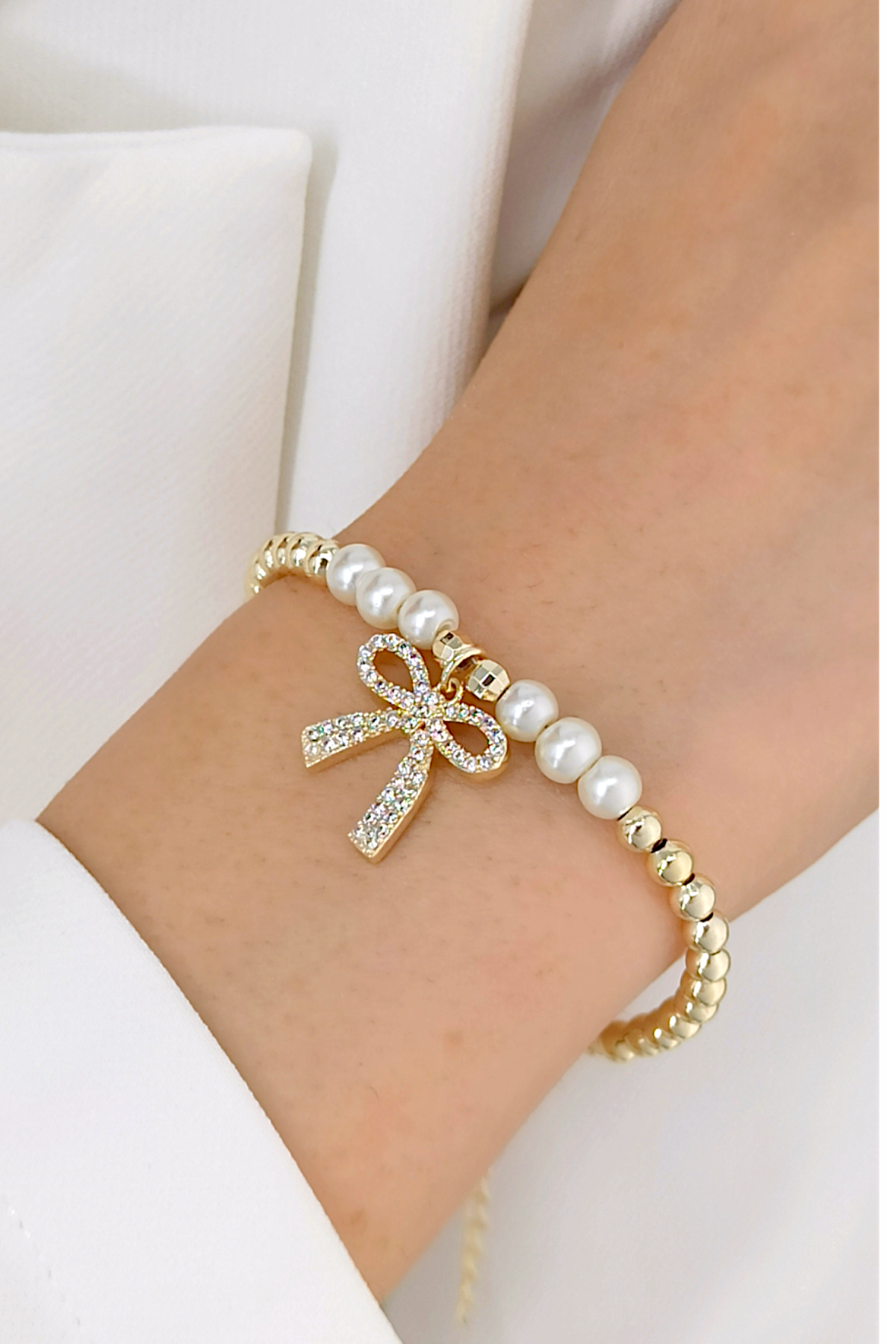 Premium Taşlı Fiyonk İnci Detay Bileklik