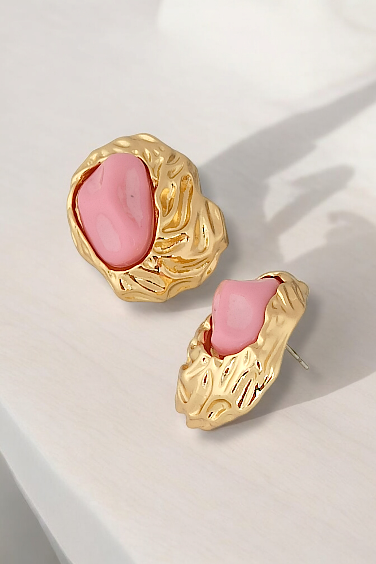 Premium Taşlı Kabartma Plaka Küpe