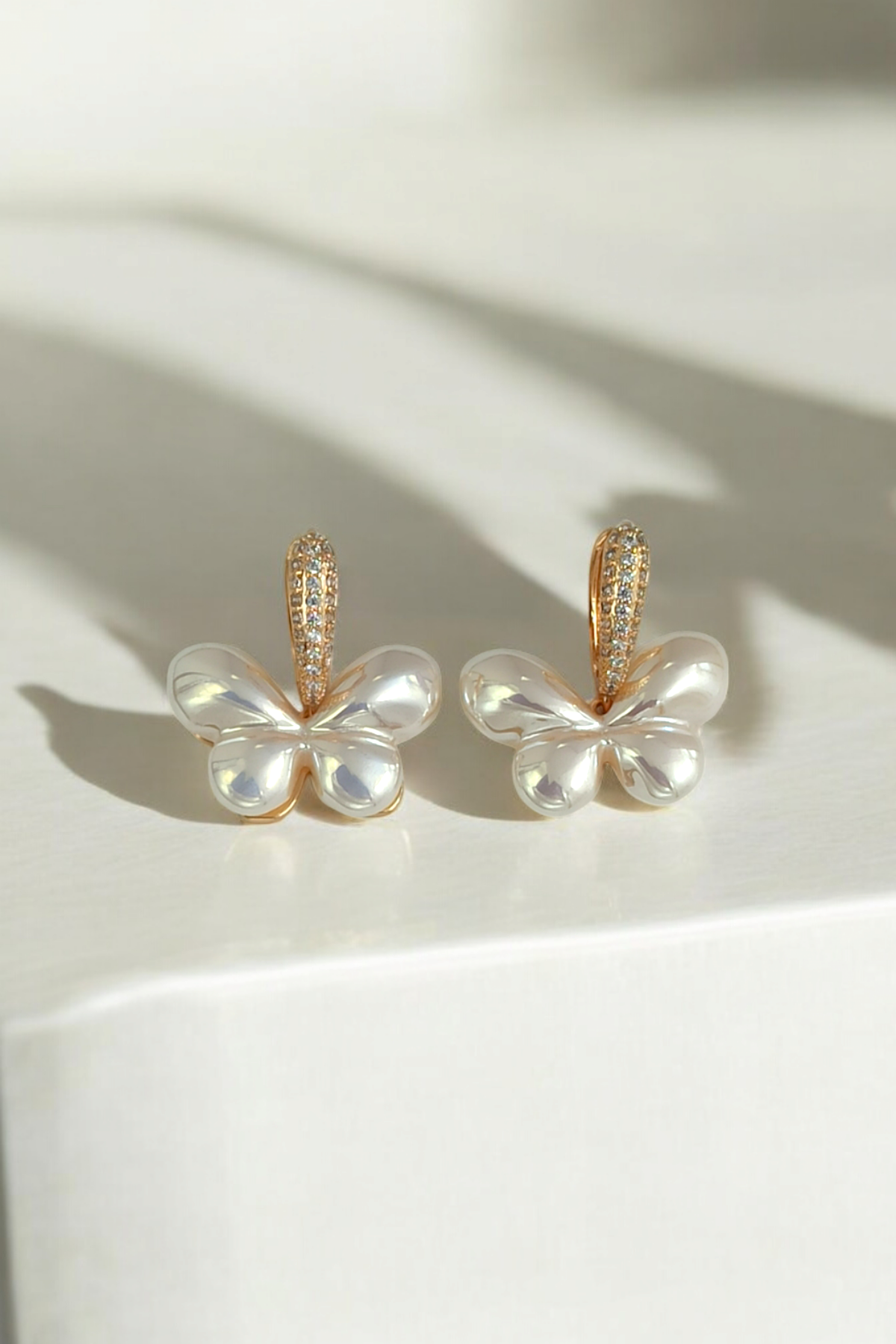 Premium Taşlı Mineli Kelebek Küpe 35580