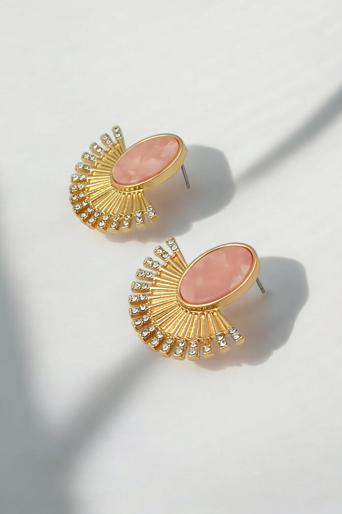 Premium Taşlı Mineli Tasarım Küpe