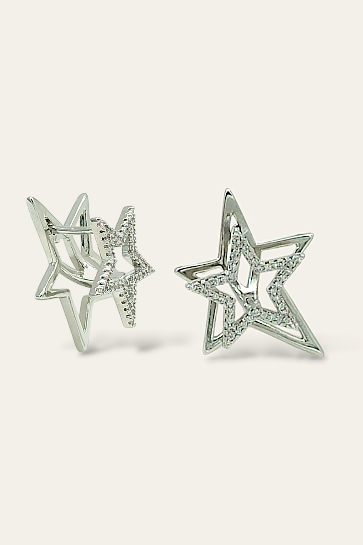 Premium Taşlı Ü ç Boyutlu Yıldız Küpe