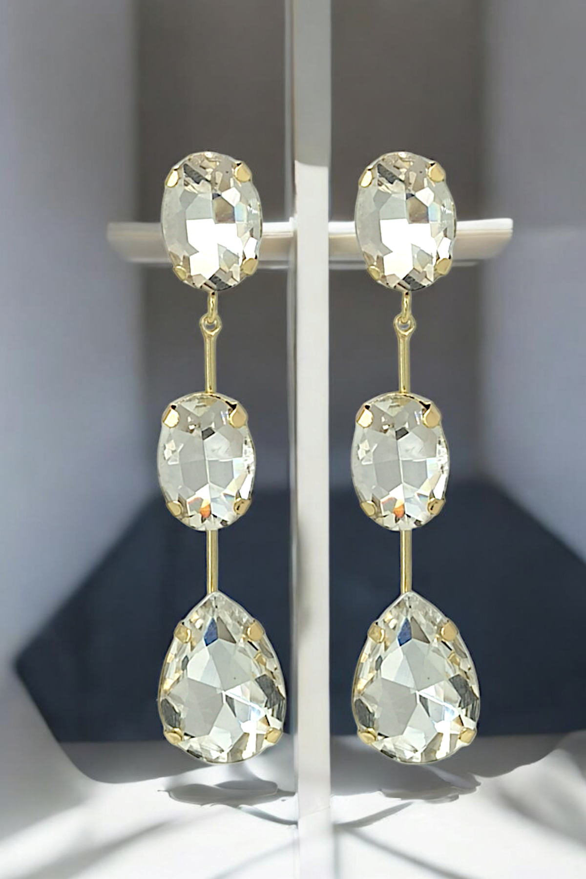 Premium Üç Sıra Zirkon Taş Küpe