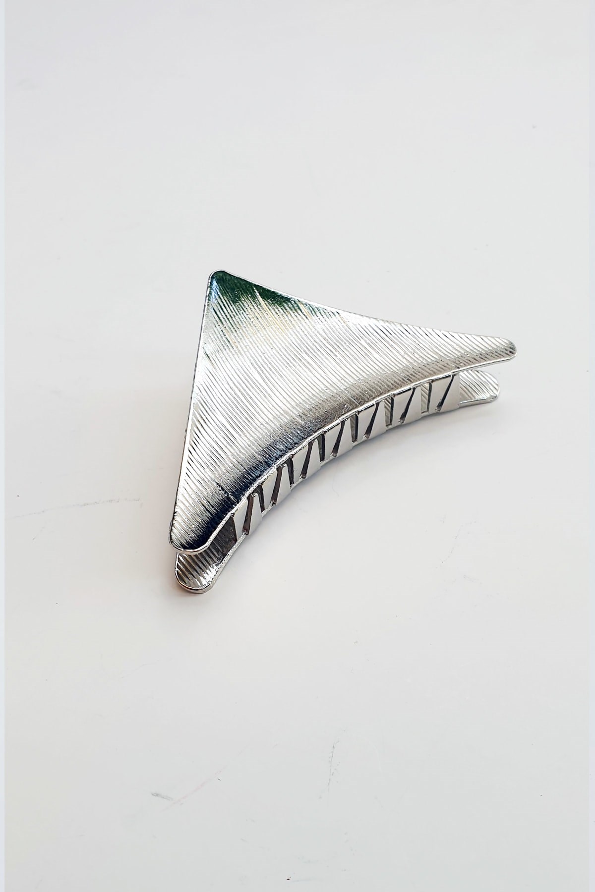 Üçgen Metal Mandal Toka