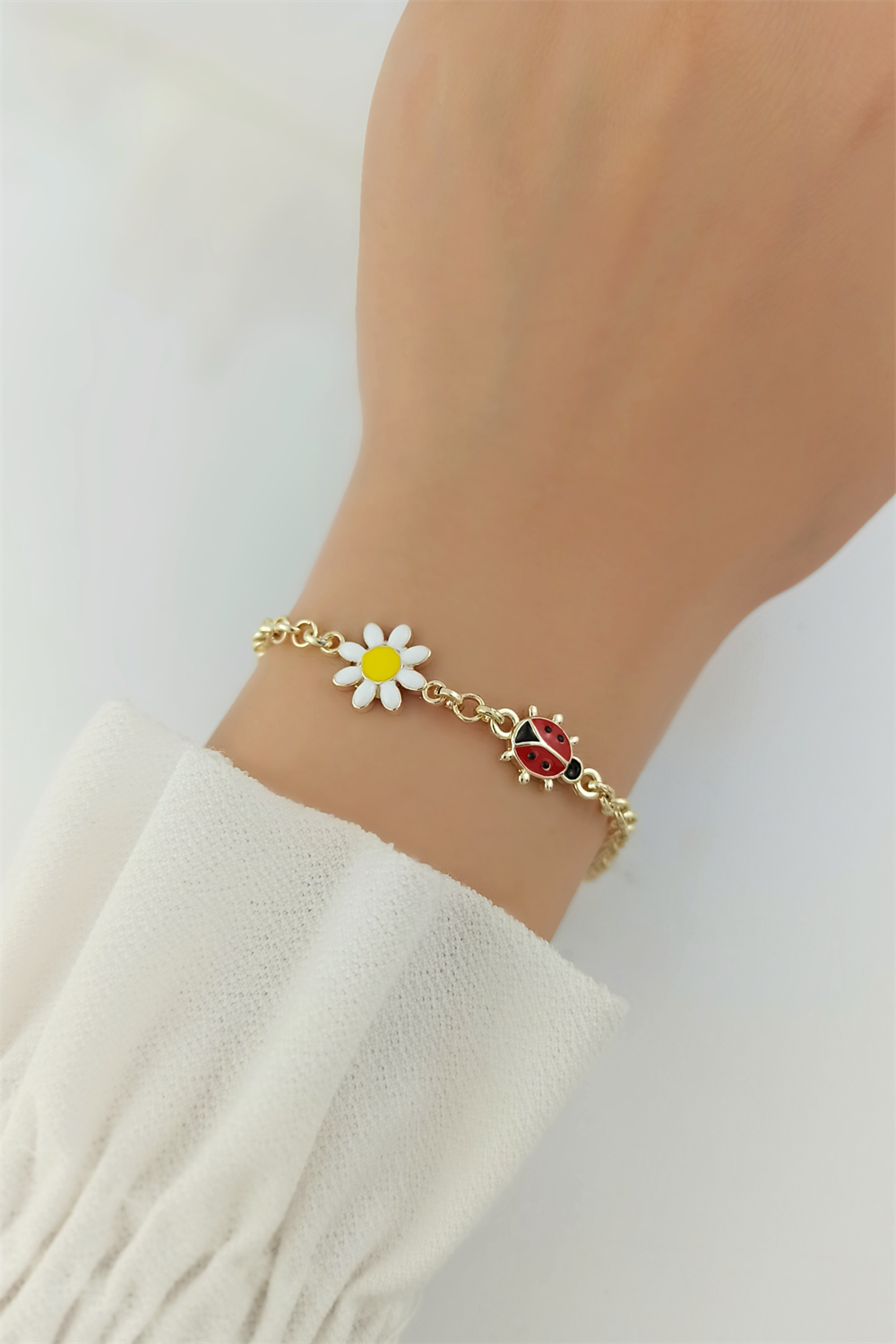 Uğur Böceği Bileklik TrBilek70304