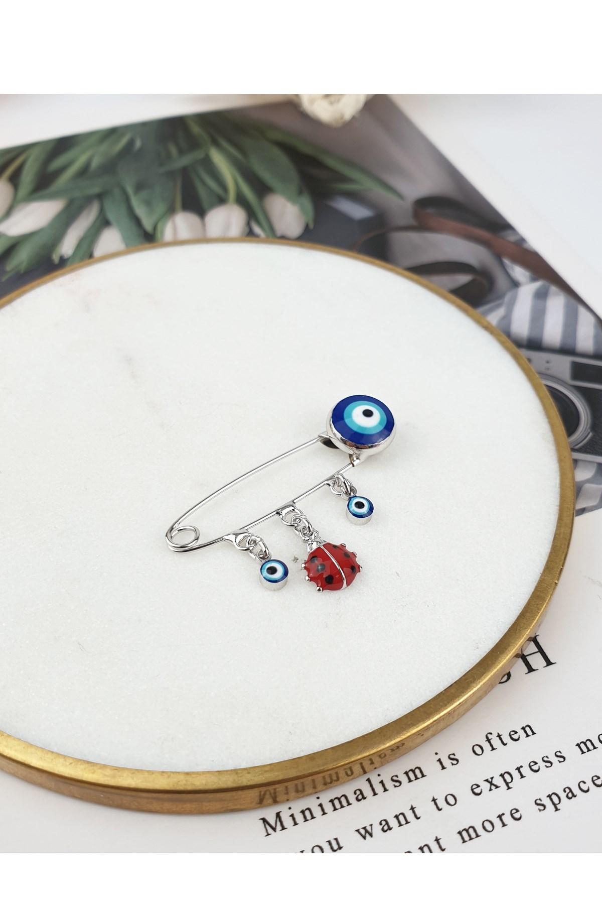 Uğur Böcekli Nazar Boncuklu Çengelli İğne B200