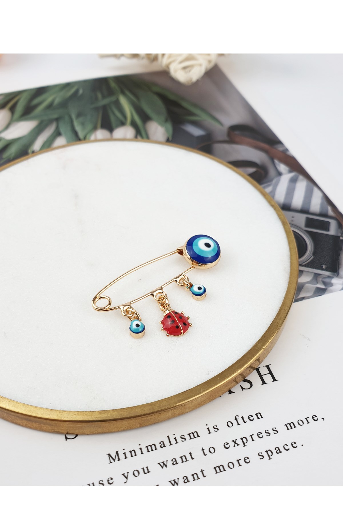 Uğur Böcekli Nazar Boncuklu Çengelli İğne B200