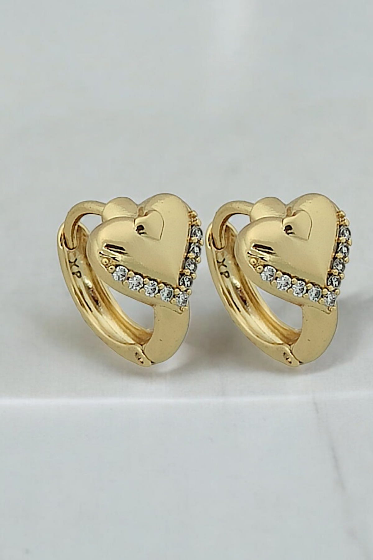 Xuping Renk Atmaz Bombeli Kalp Halka Küpe