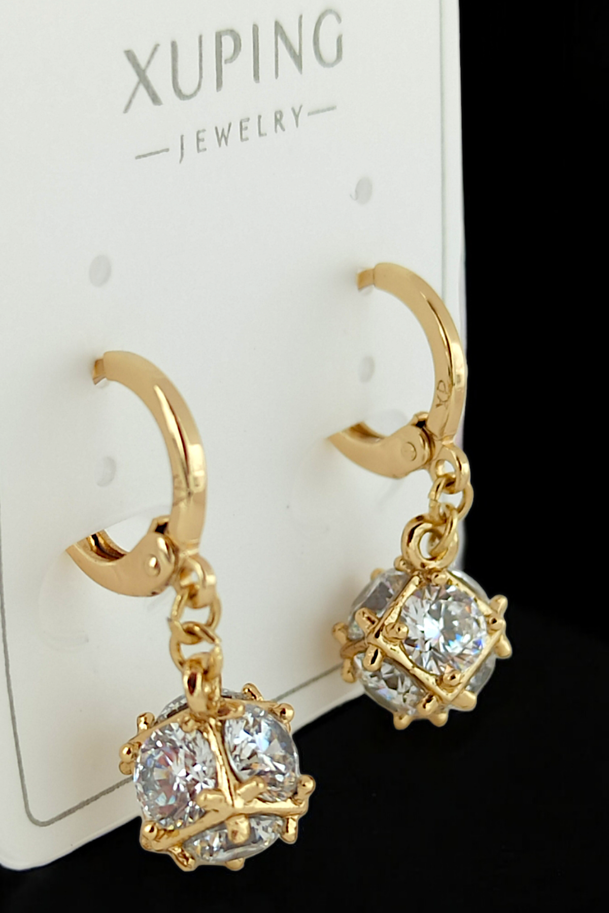 Xuping Renk Atmaz Zirkon Taş Küp Halka Küpe