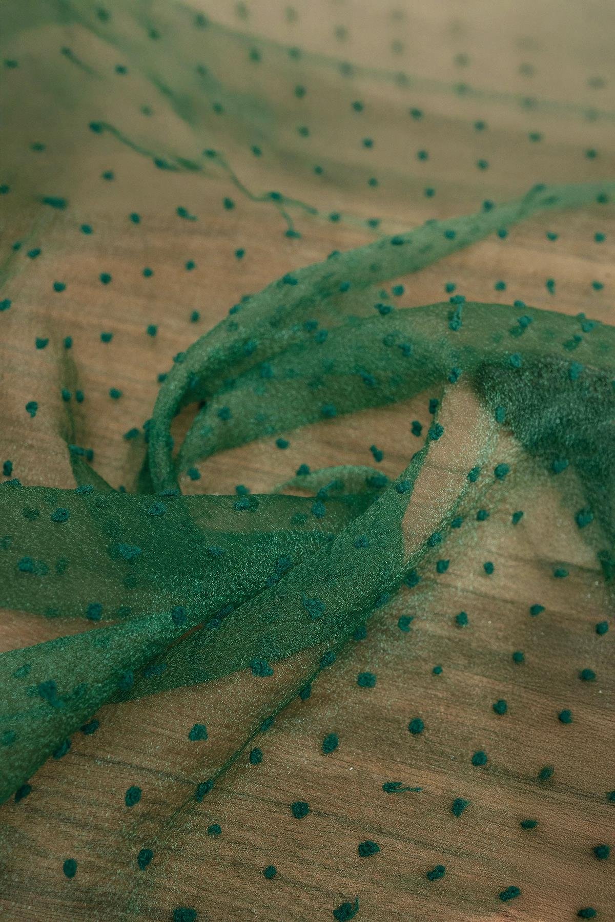 Floklu Dalya Organze Koyu Yeşil Rengi Kumaş - Kumaş Deposu