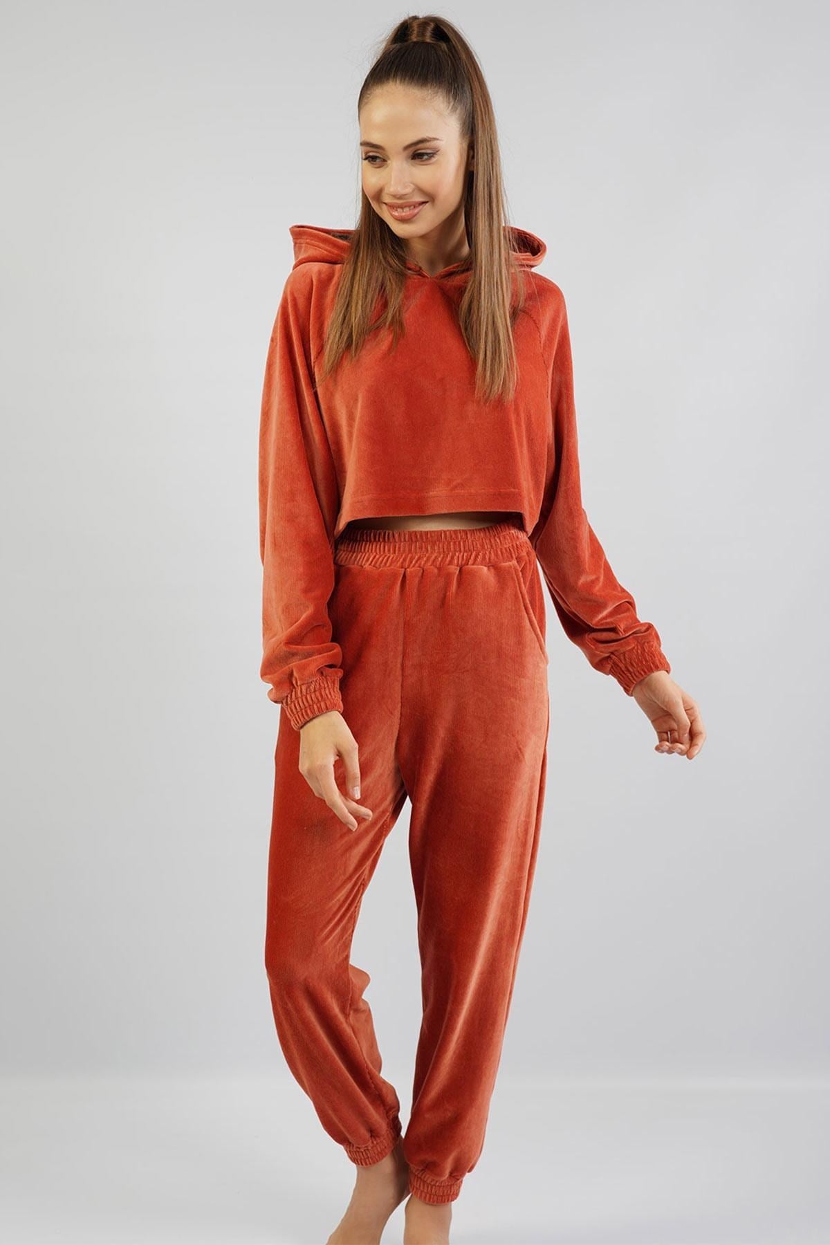 Mısırlı Kadın Kadife Uzun Kollu Pijama Takımı Kiremit