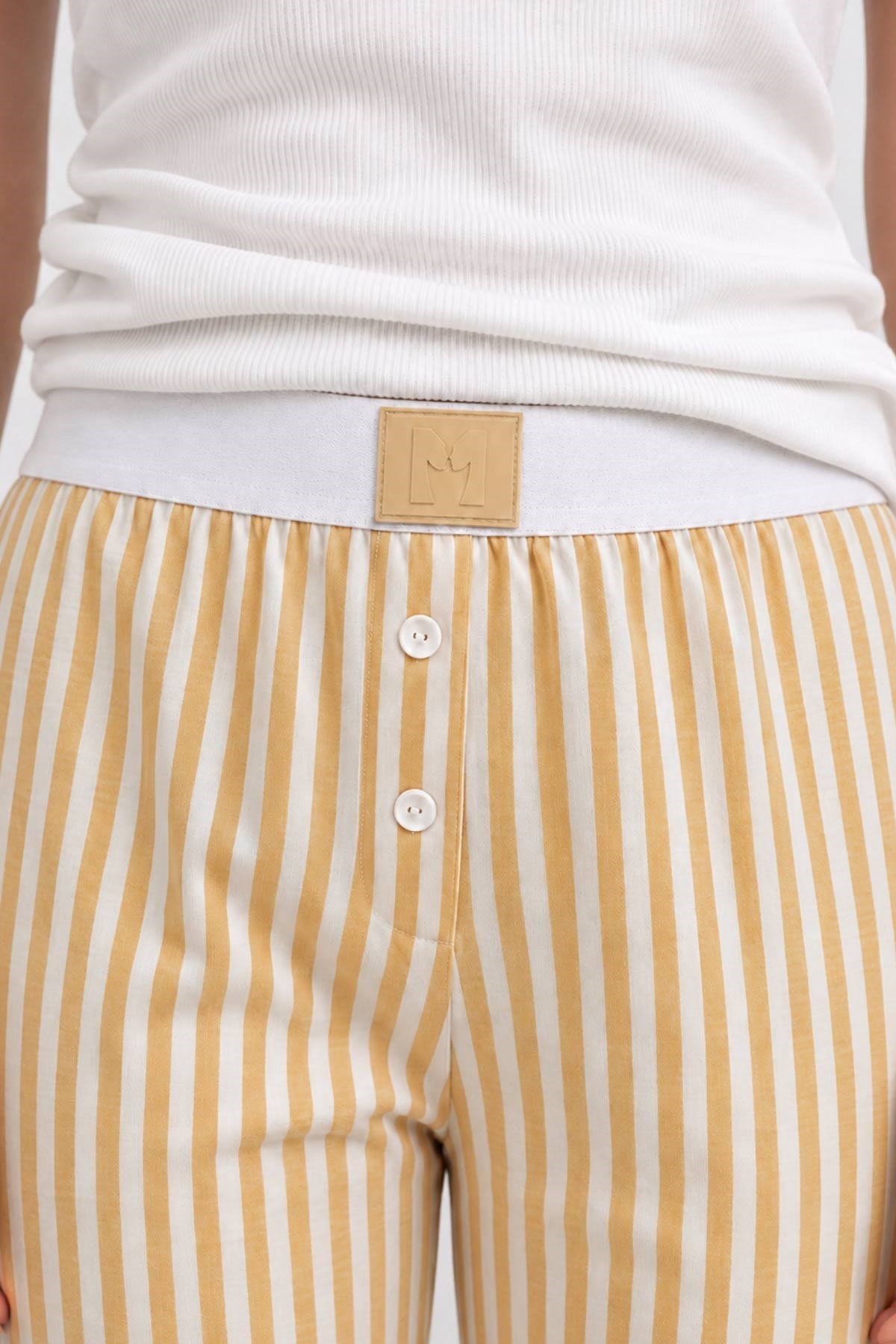 Mısırlı Kadın Modal&Pamuk Karışımlı Askılı Pijama Takım Beyaz-Sarı Çizgili