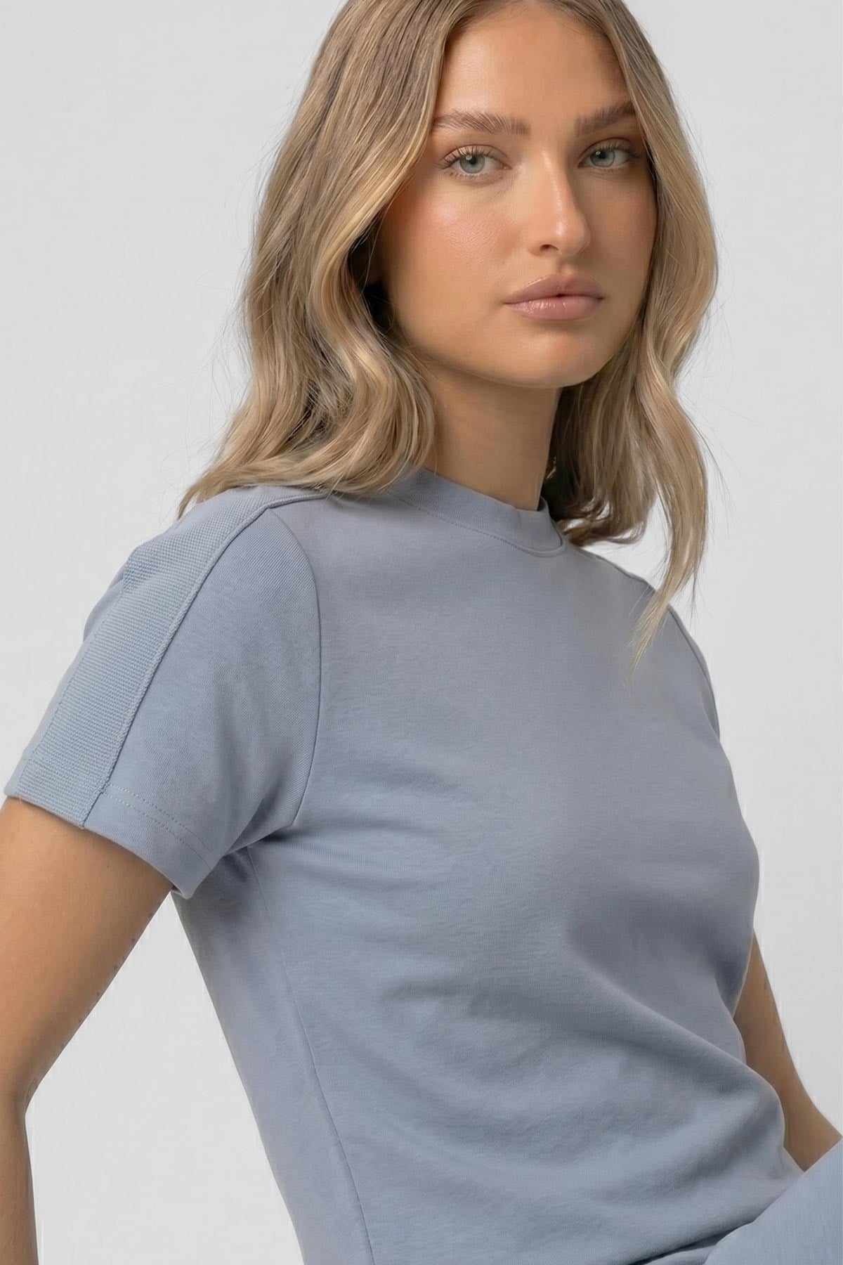 Mısırlı Kadın Pamuk İnterlok Tiktak Detaylı T-shirt Mavi