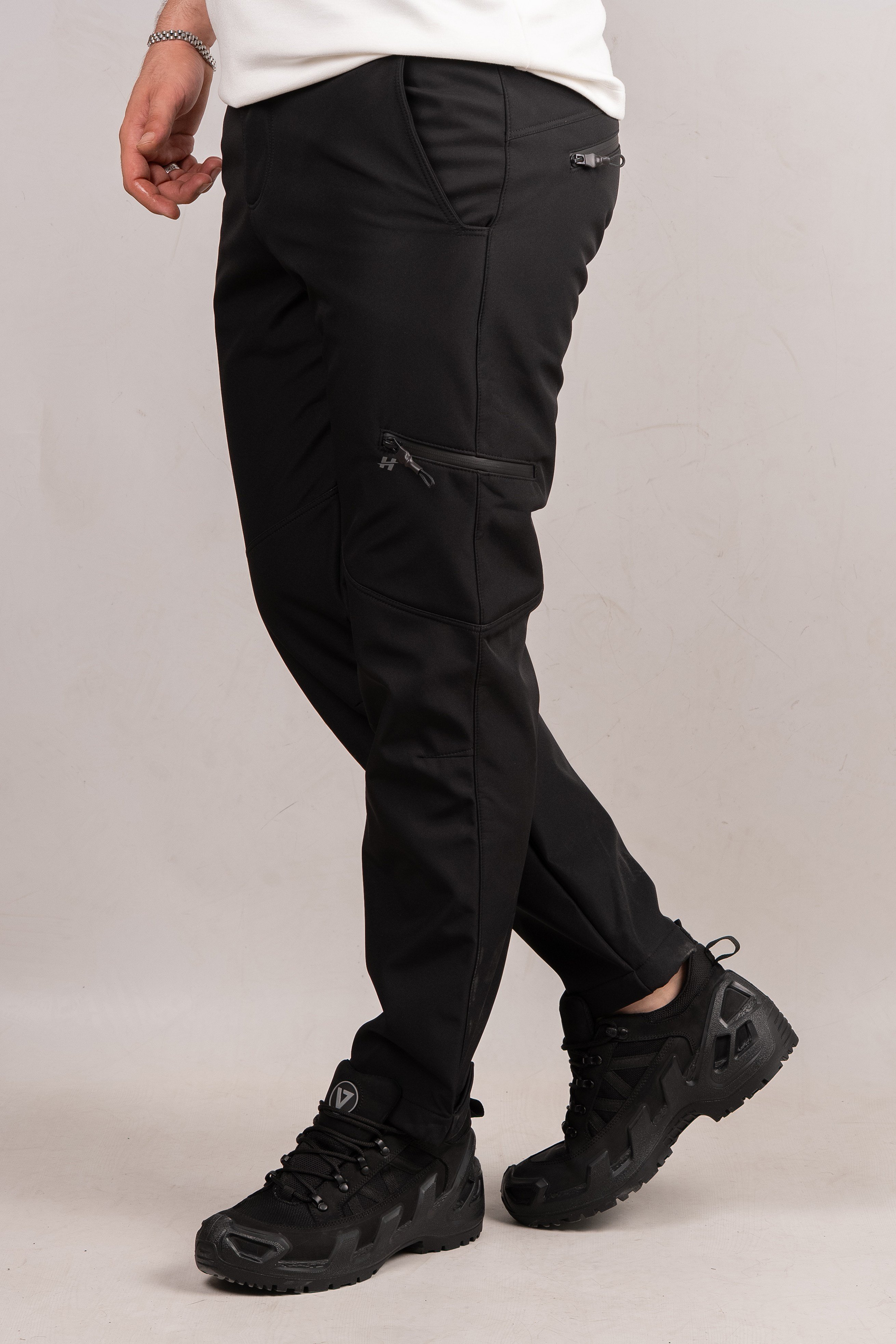 Huğlu Outdoor Siyah Softshell Pantolon