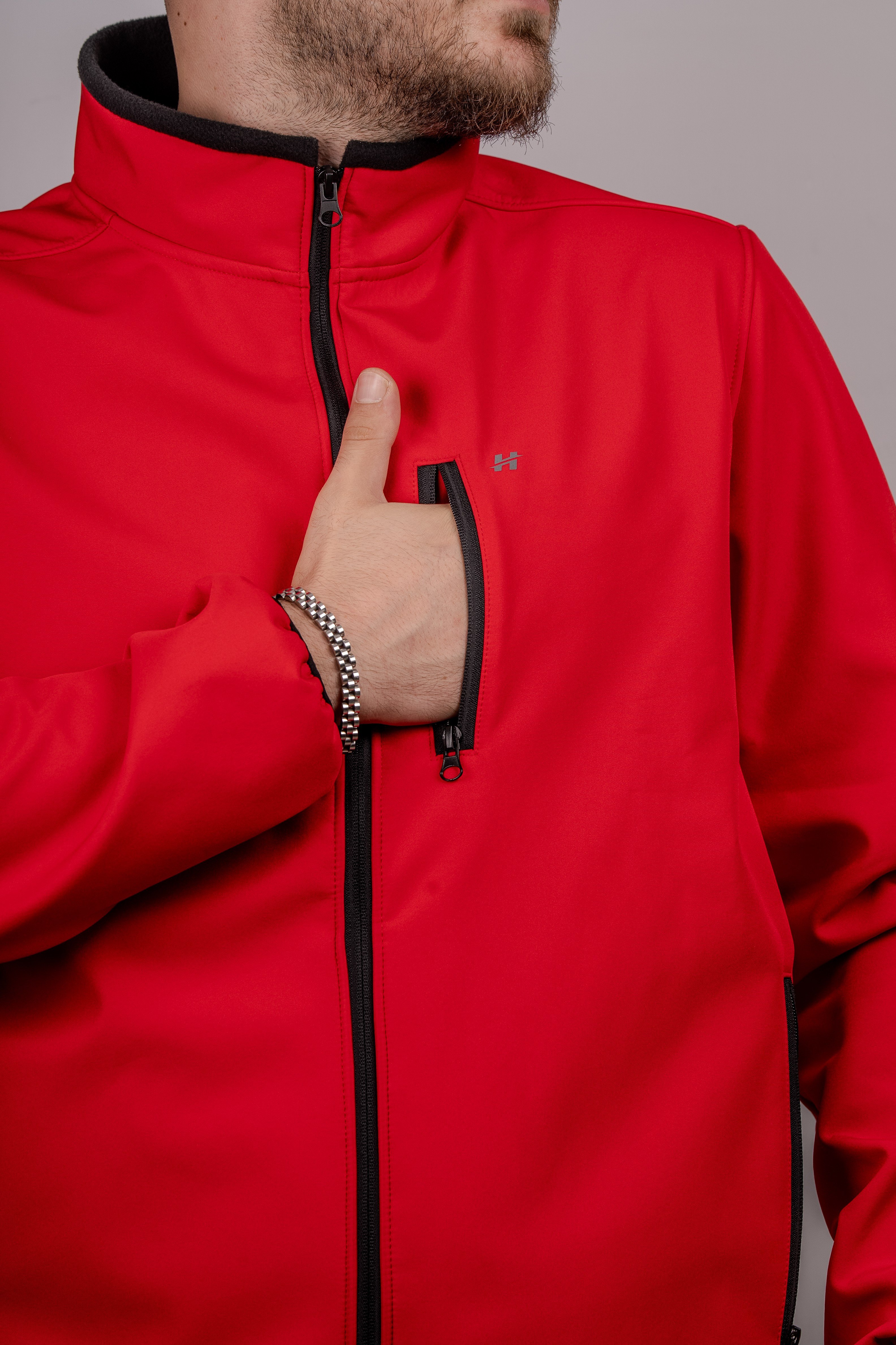 Huğlu Outdoor Kırmızı Softshell Dik Yaka Mont
