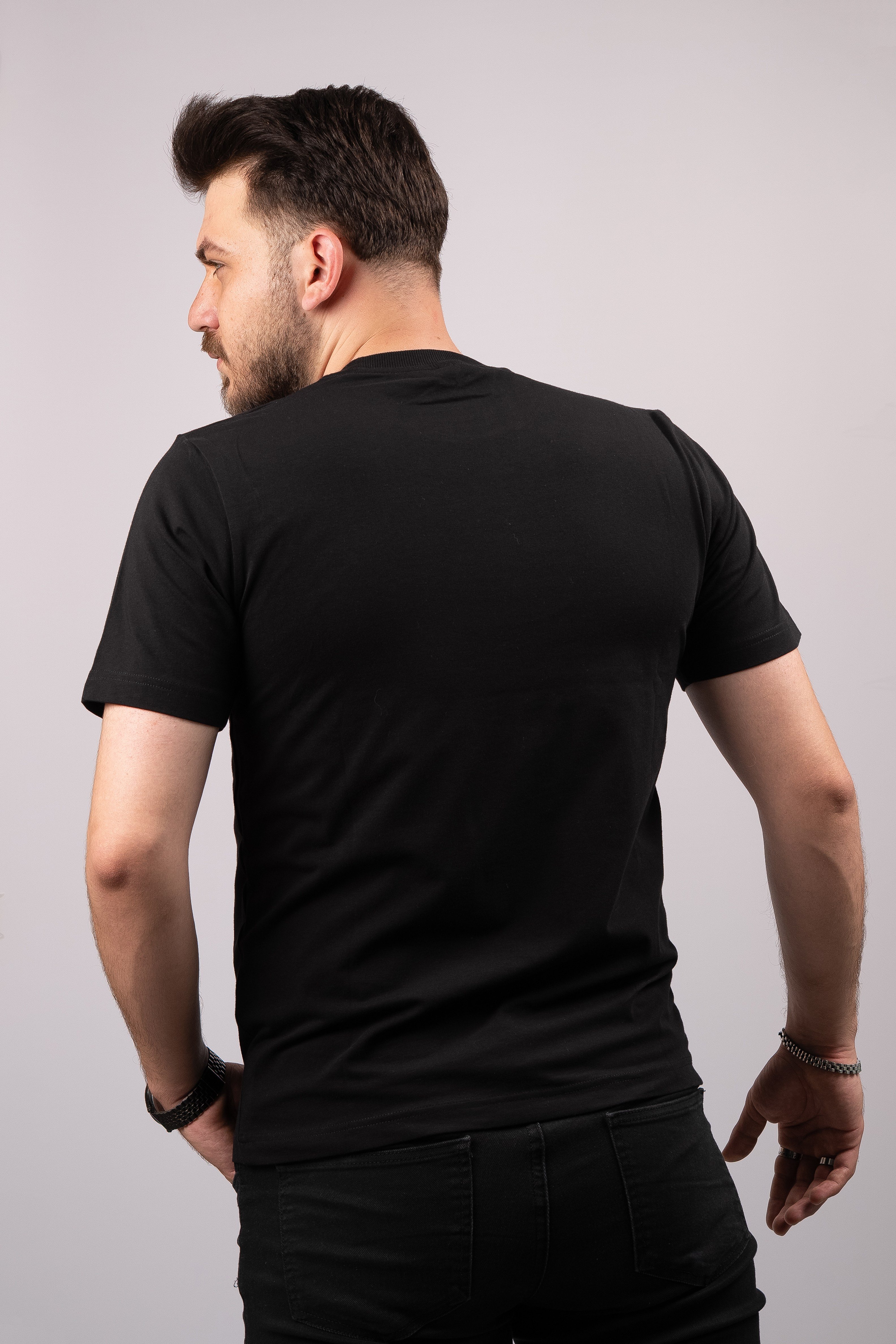 Huğlu Outdoor Fit Kalıp Baskısız Siyah T-shirt