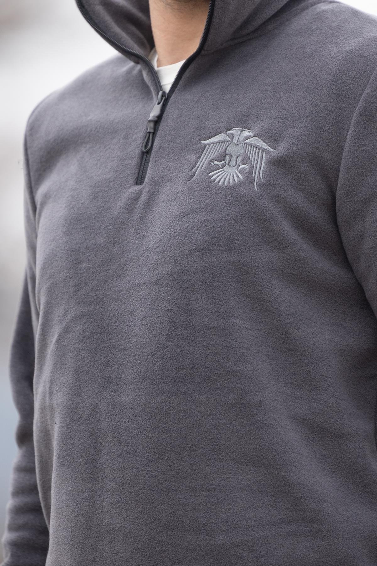 hugluoutdoorKoyu Gri Polar Sweatshirt Kartal Nakışlı 