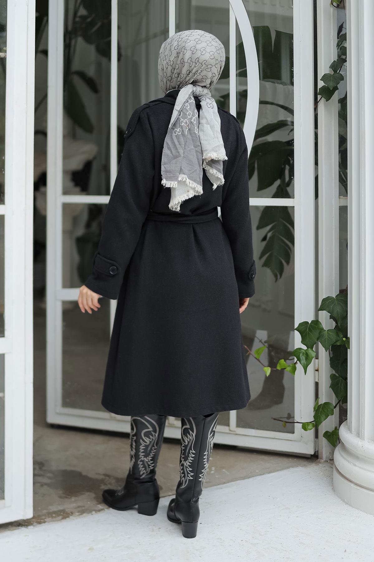 Apolet Detaylı Kaşe Kaban Siyah 