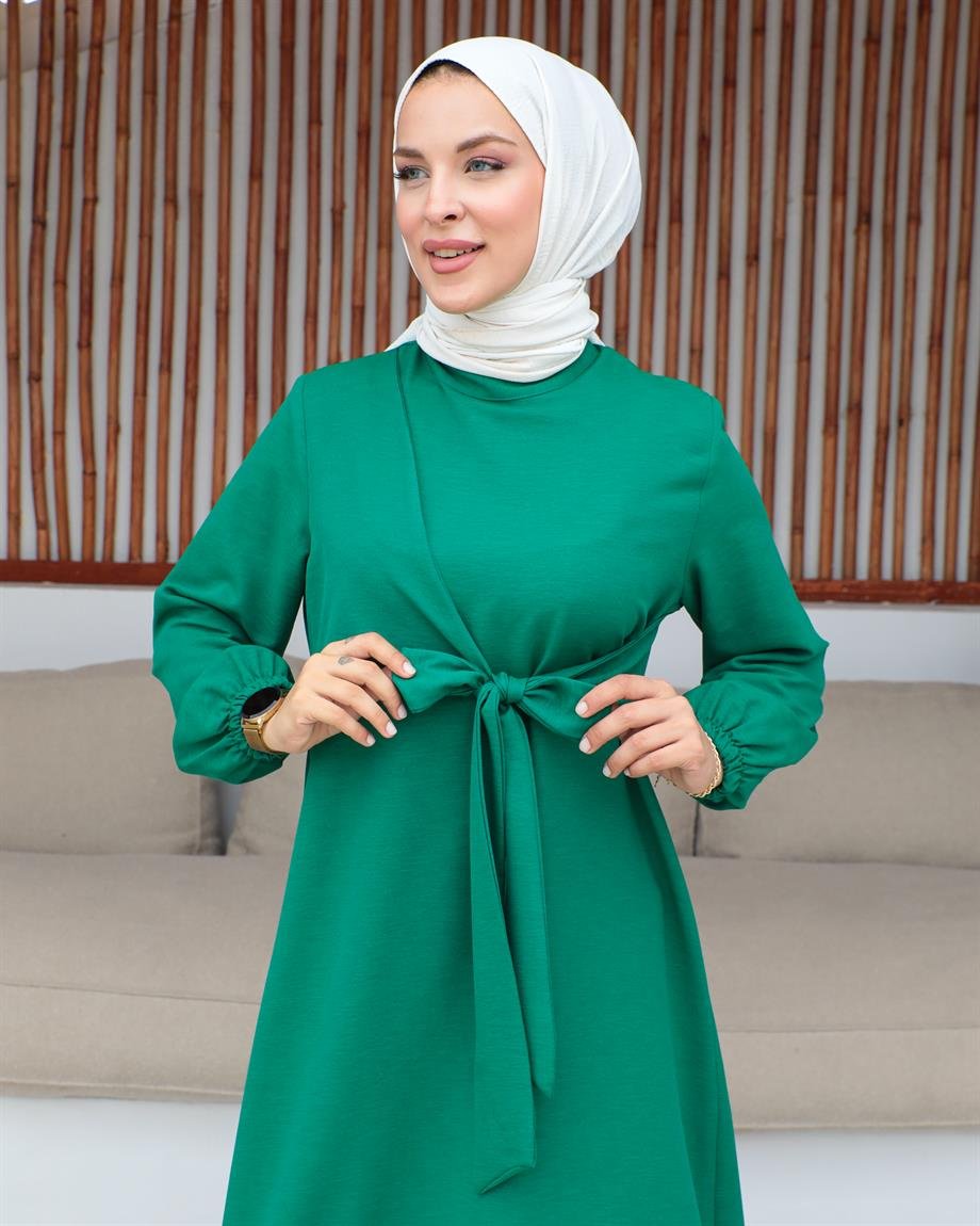Bel Bağlama Detaylı Tesettür Koyu Yeşil elbise