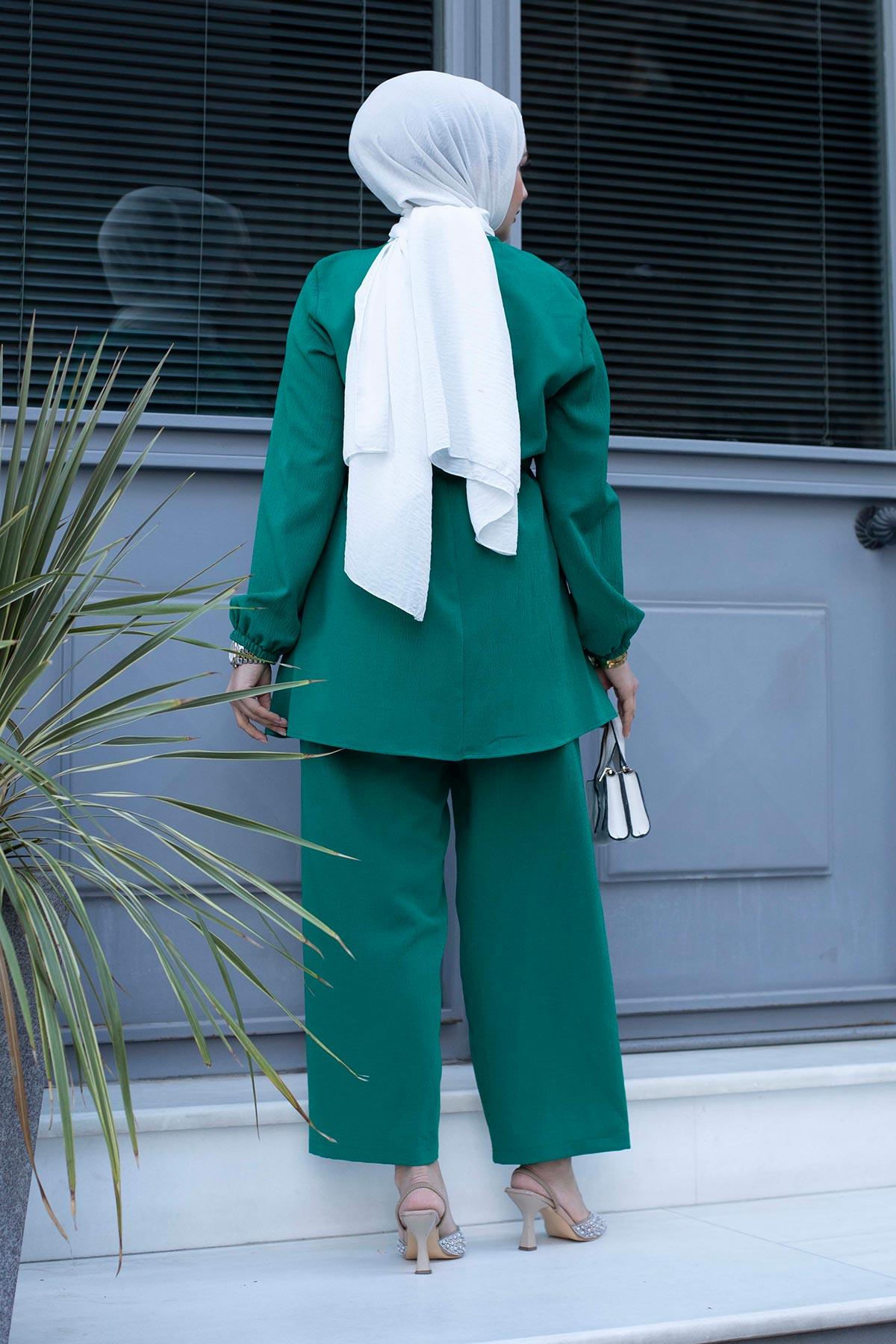Bronş Detaylı Tesettür Yeşil Takım 