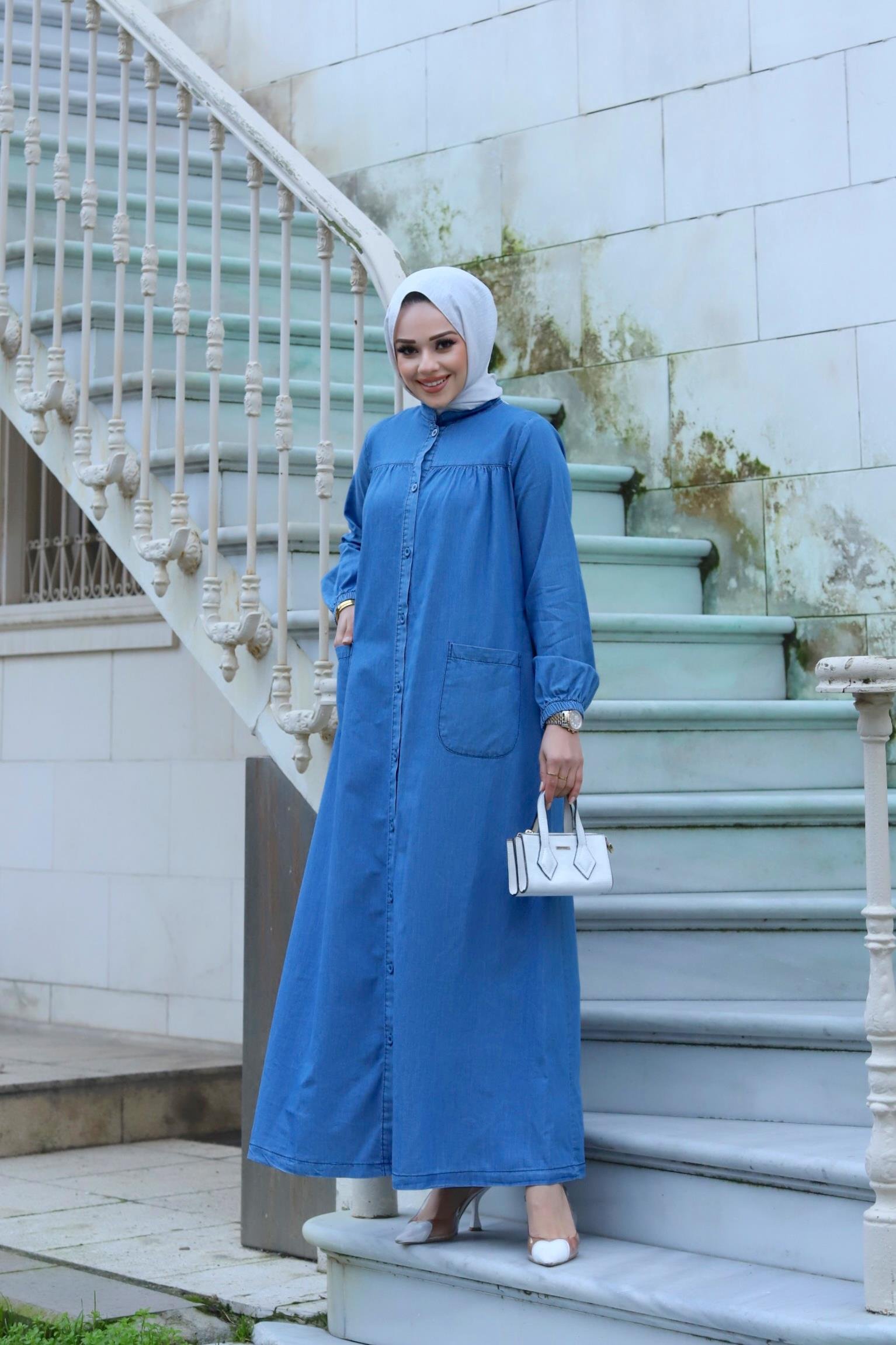 Cep Detaylı Tesettür Açık Kot elbise 