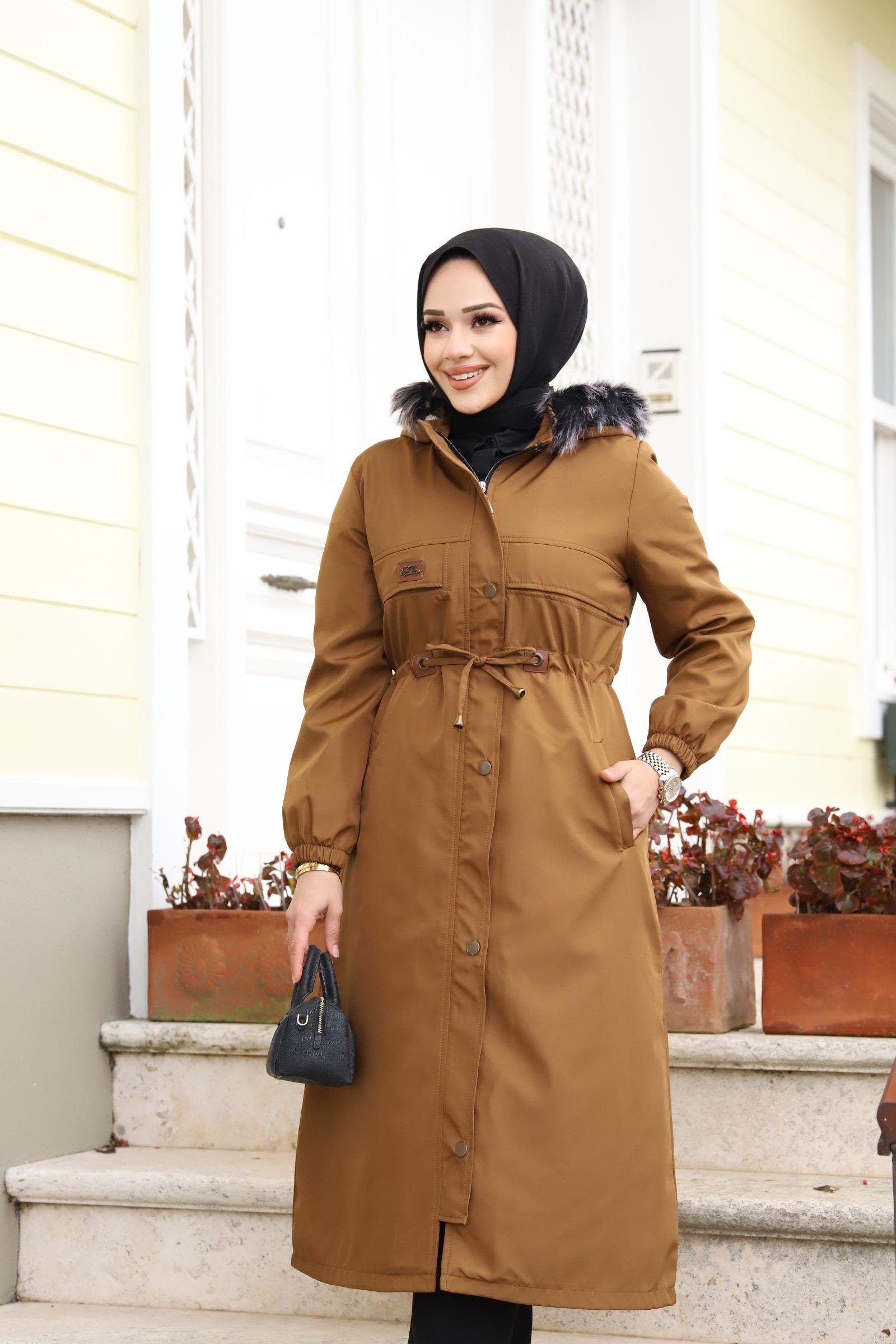 Cep Detaylı Tesettür Camel Mont