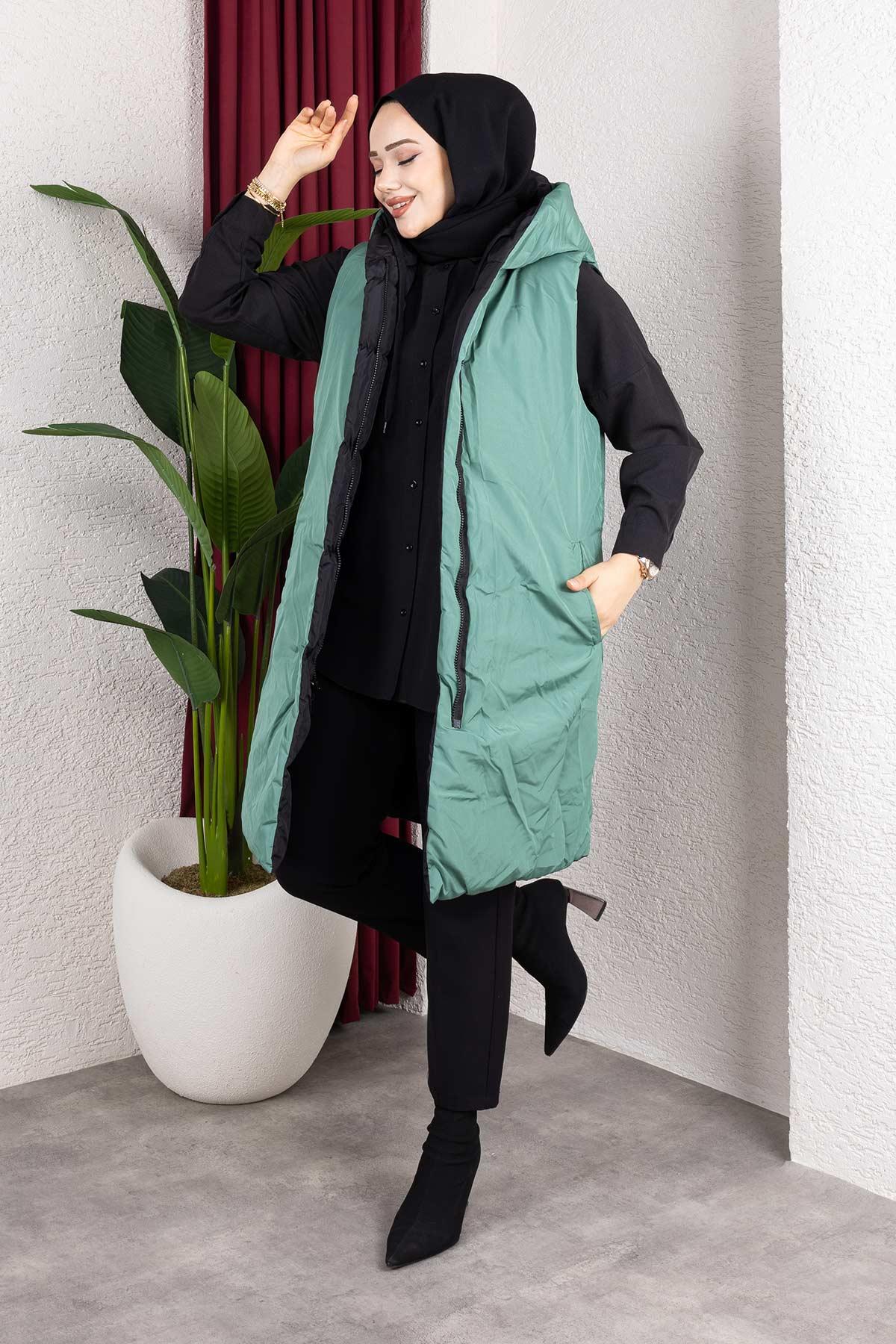 Çift Taraflı Kapşonlu Yeşil Şişme Yelek