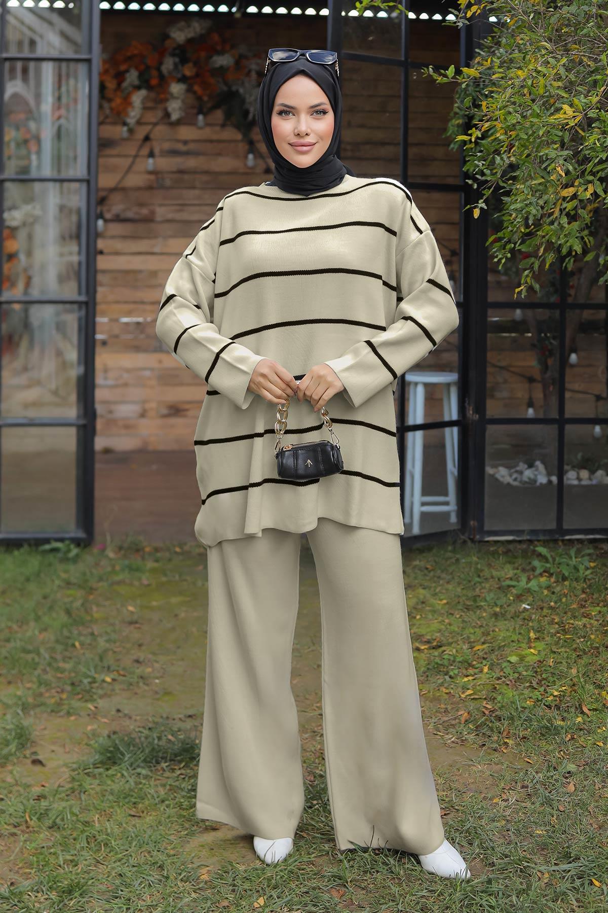 Çizgi Detaylı Triko Takım Krem 1223