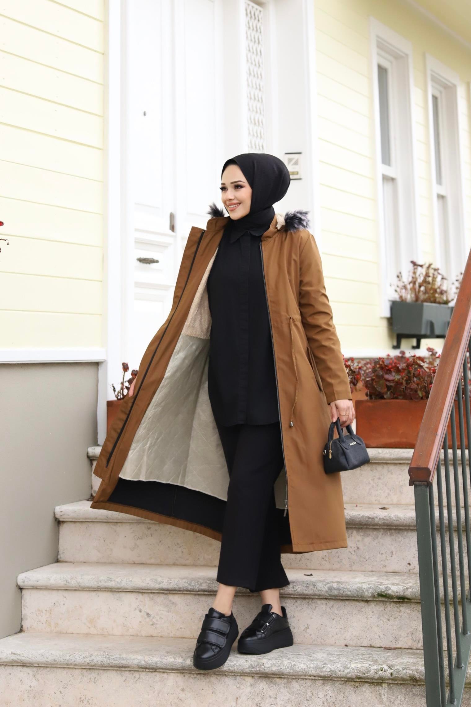 Gizli Patlı Tesettür Camel Mont