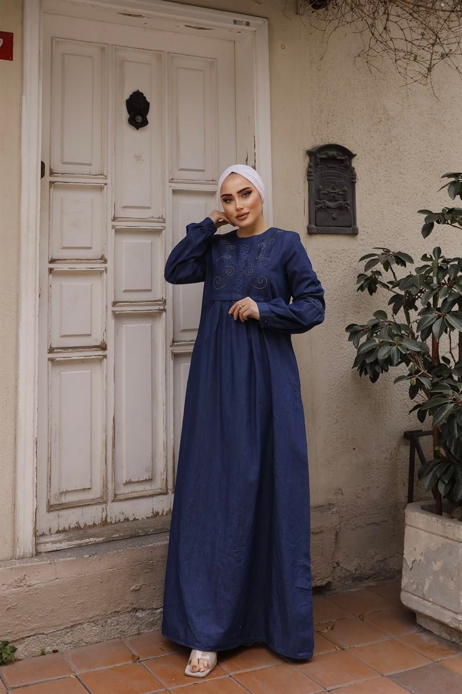 İnci Detaylı Tesettür Koyu Kot elbise 