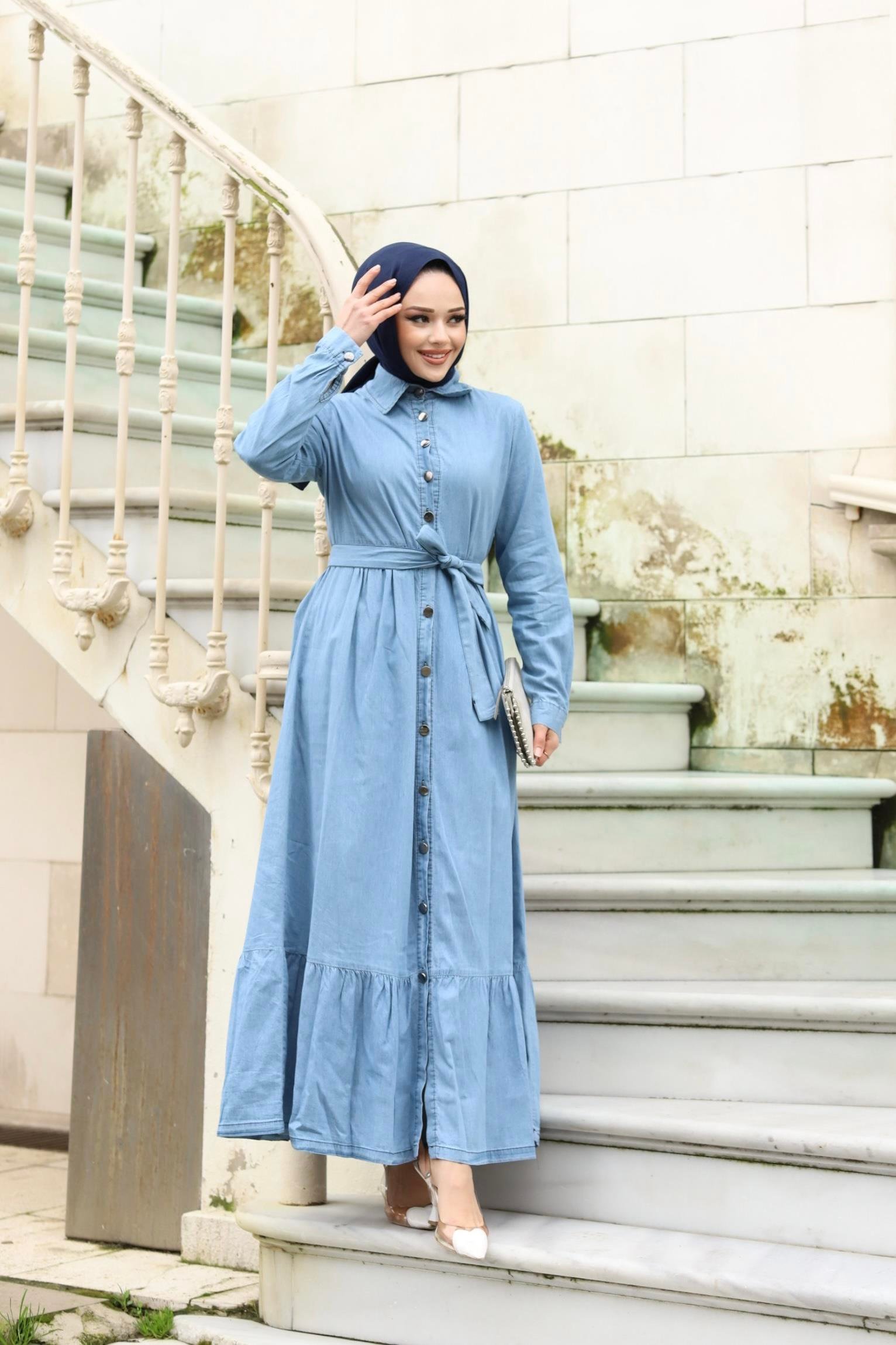 Kemer Detaylı Tesettür Açık Kot elbise 