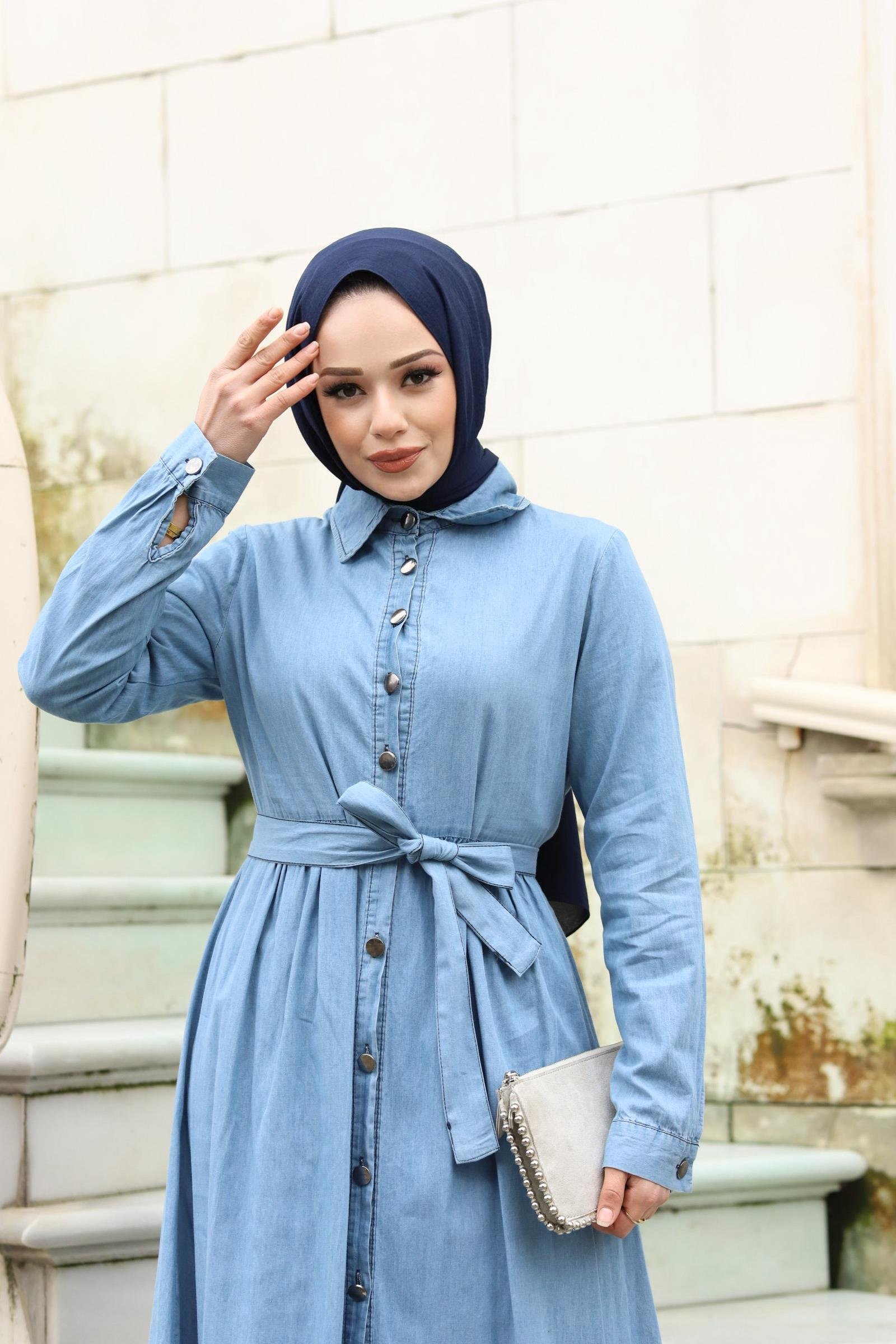 Kemer Detaylı Tesettür Açık Kot elbise 