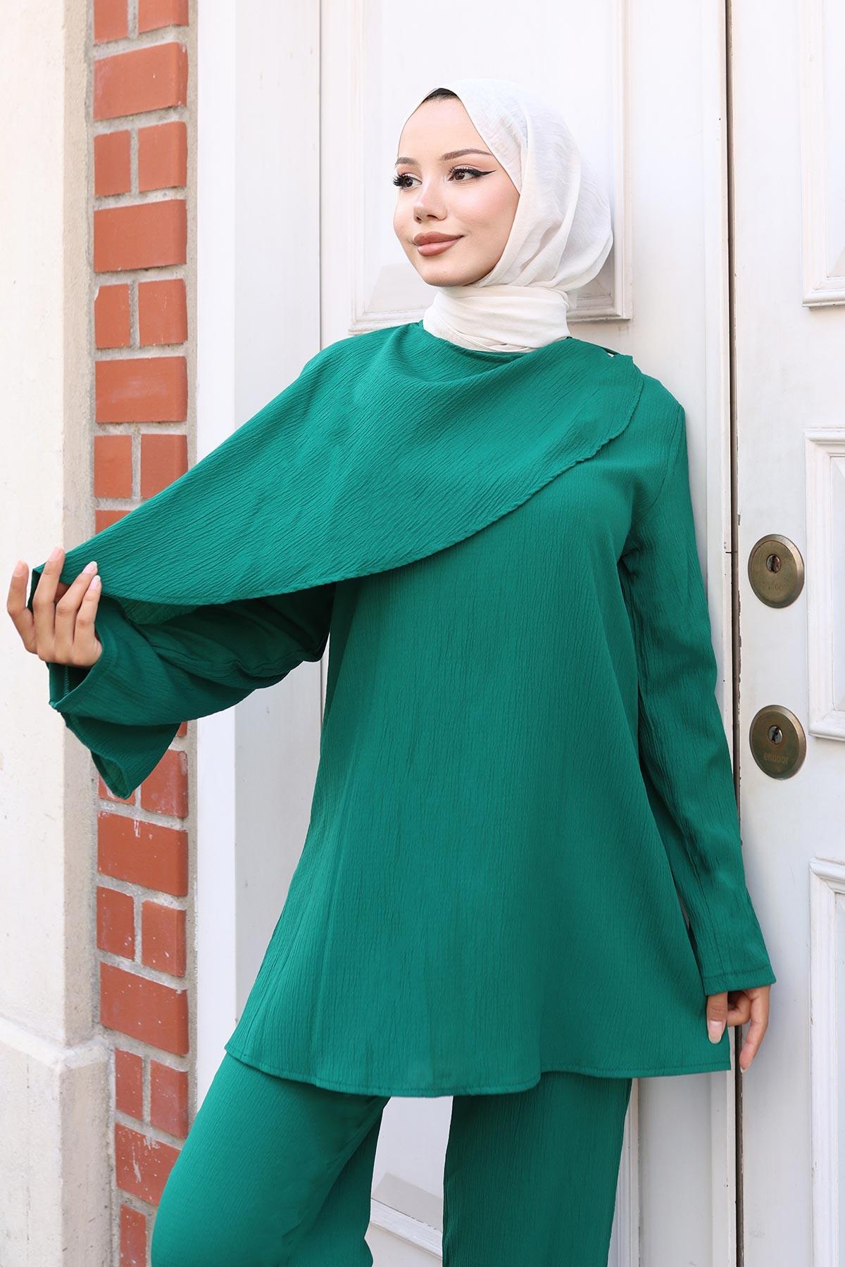 Pelerin Detaylı Takım Yeşil