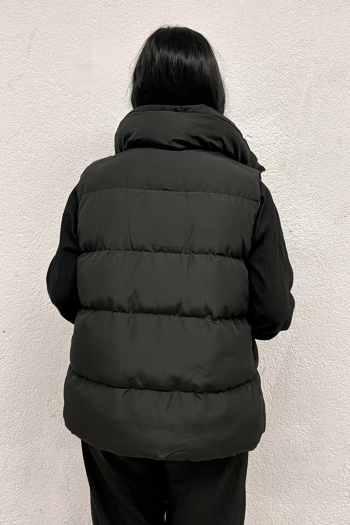 Pembe Astarlı Siyah Şişme Yelek