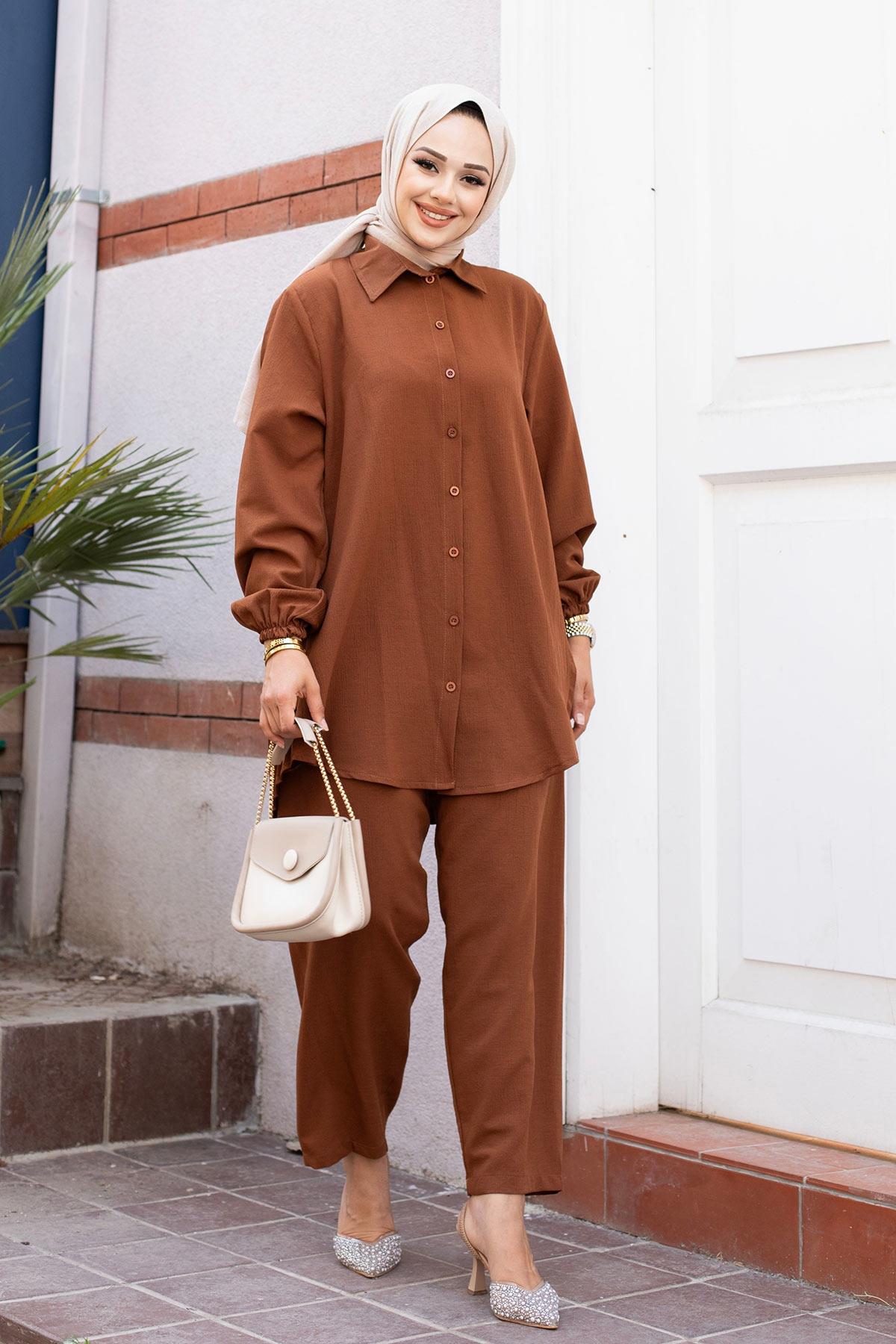 Pilise Detaylı Tesettür Kahverengi Takım 