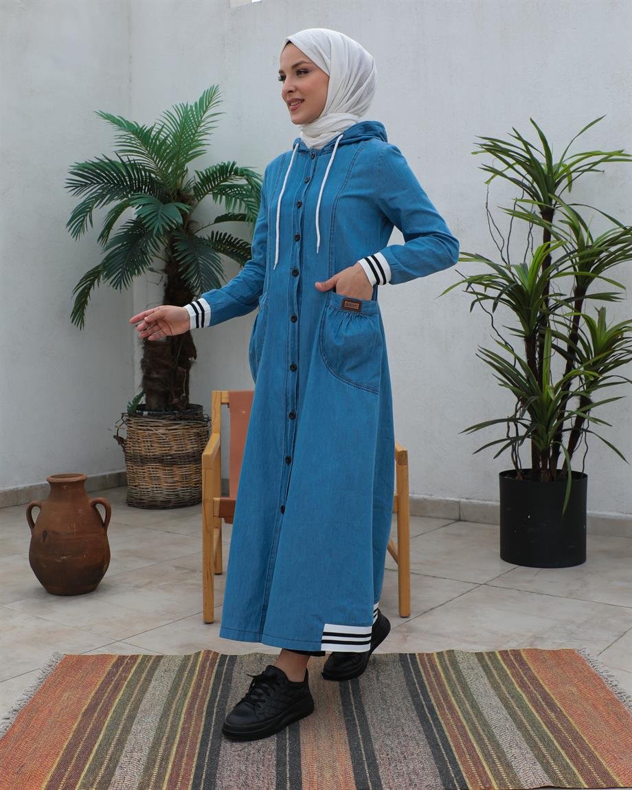 Siyah Düğmeli Tesettür Açık Kap