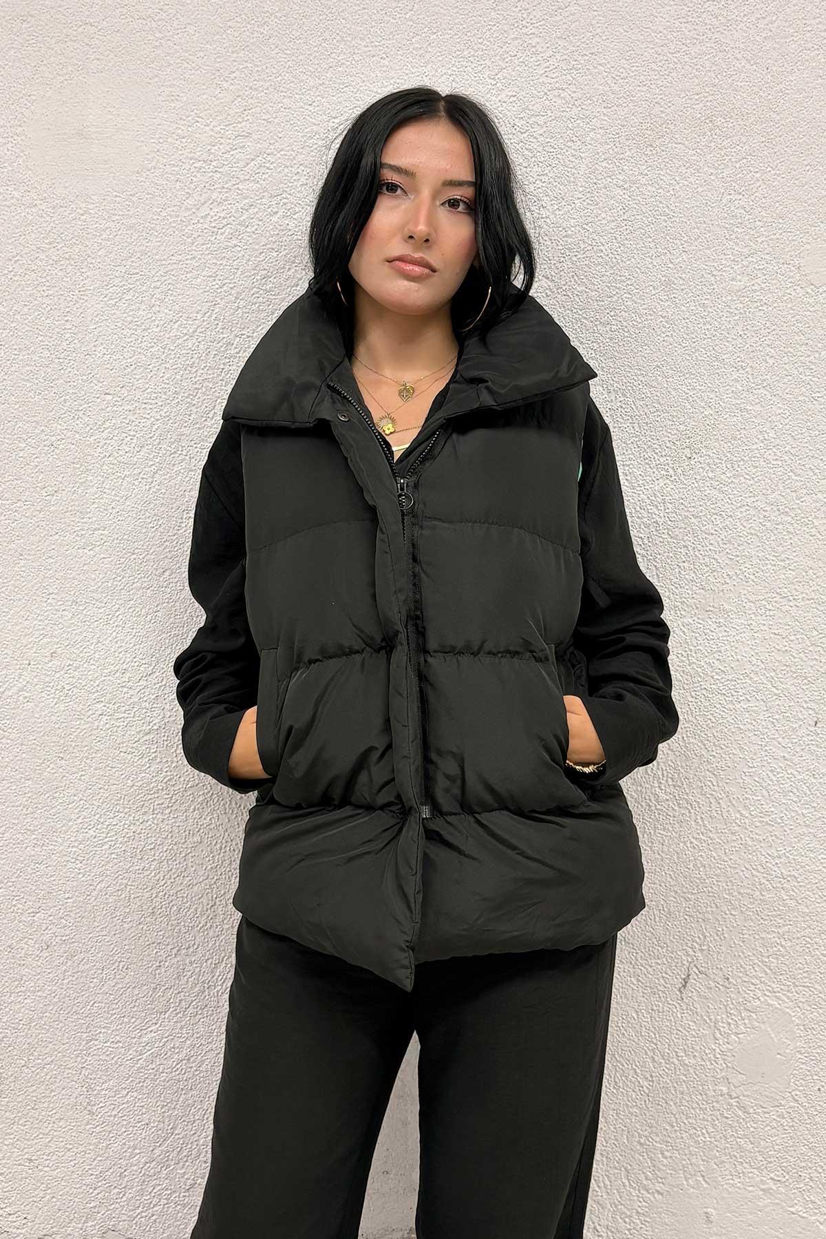 Yeşil Astarlı Siyah Şişme Yelek